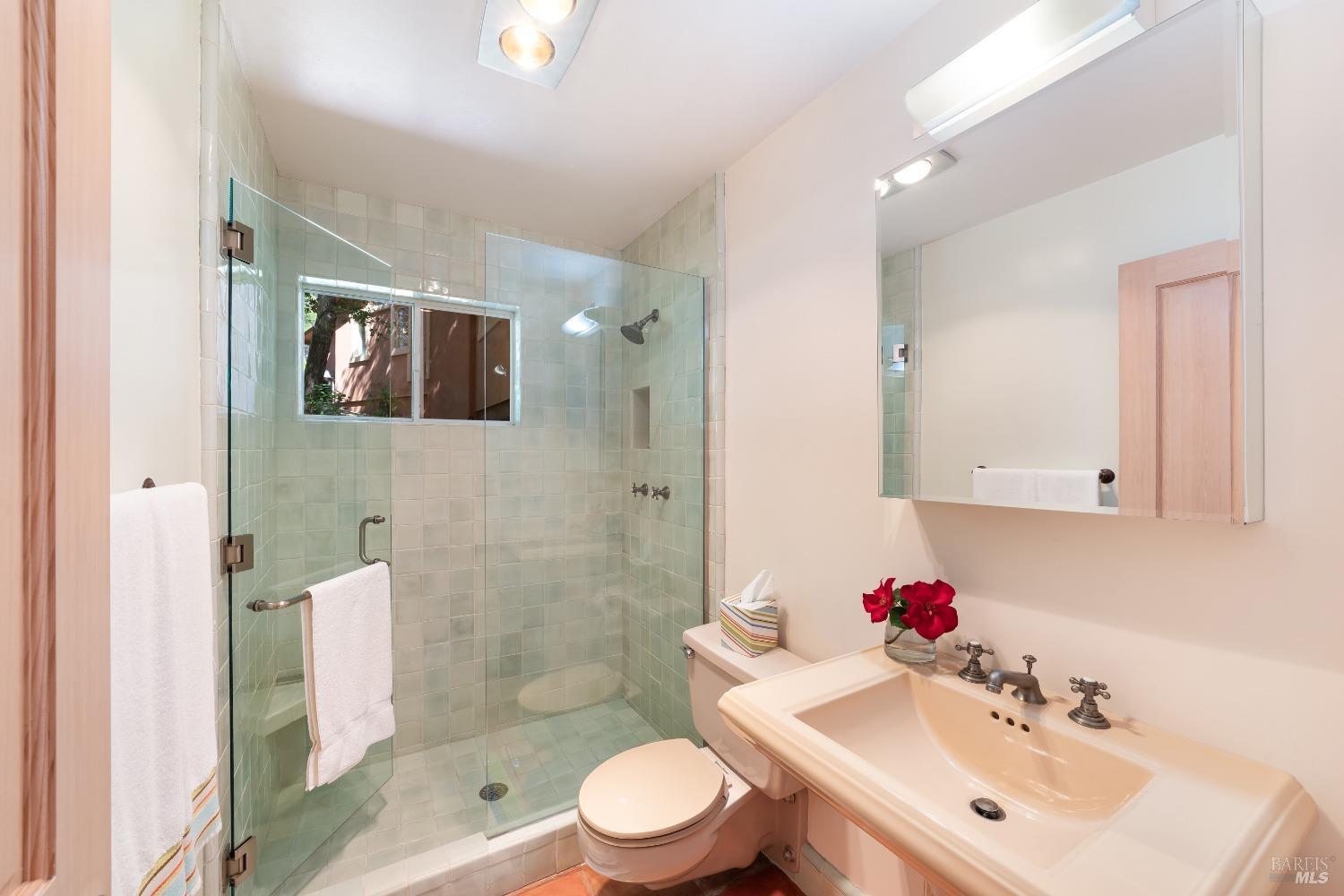 321 Dutch Henry Canyon Rd