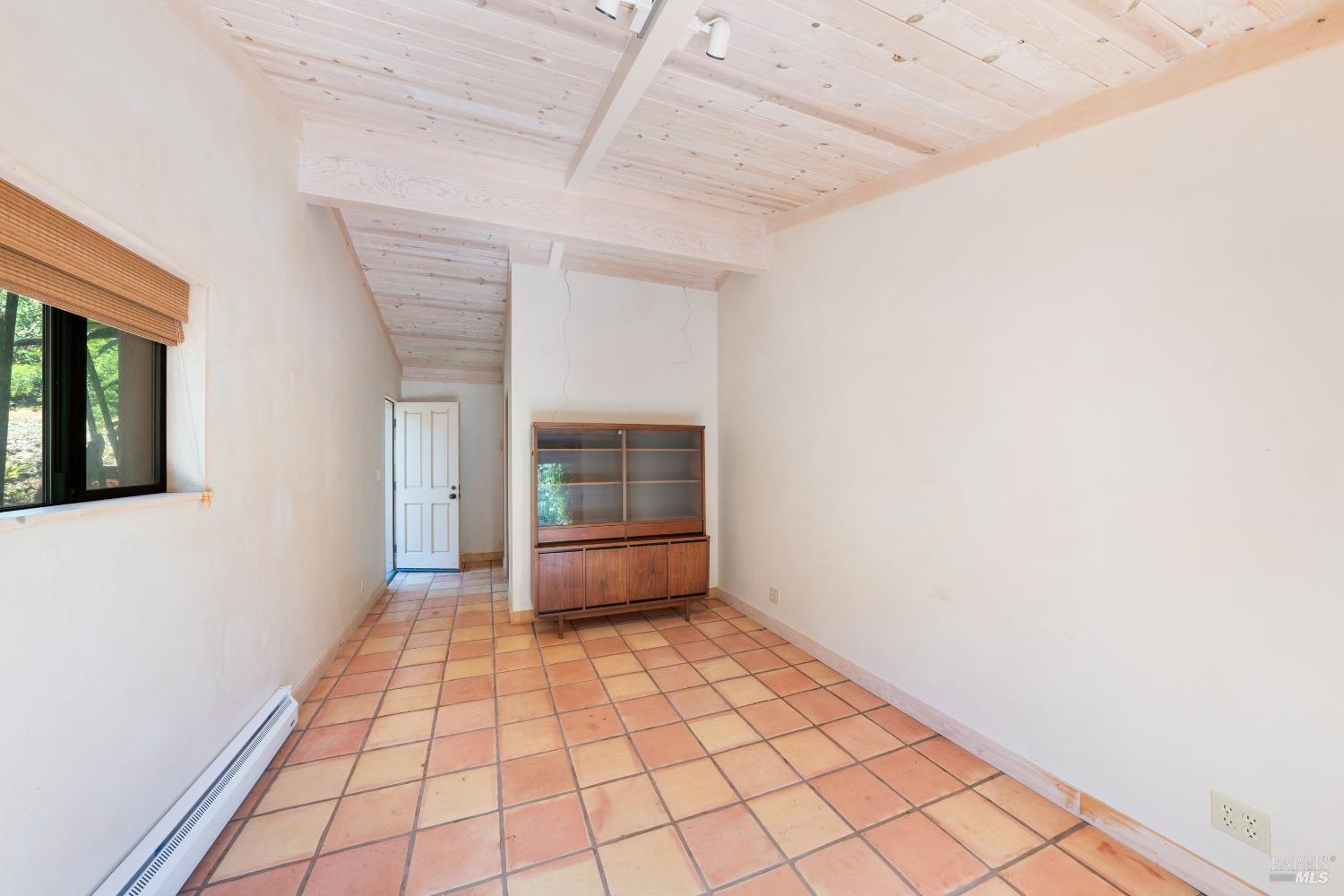 321 Dutch Henry Canyon Rd