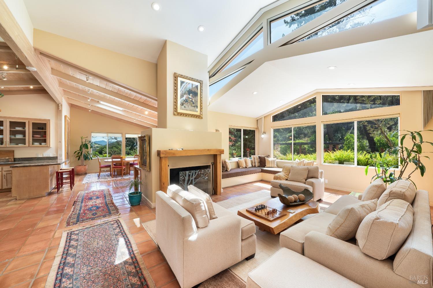 321 Dutch Henry Canyon Rd