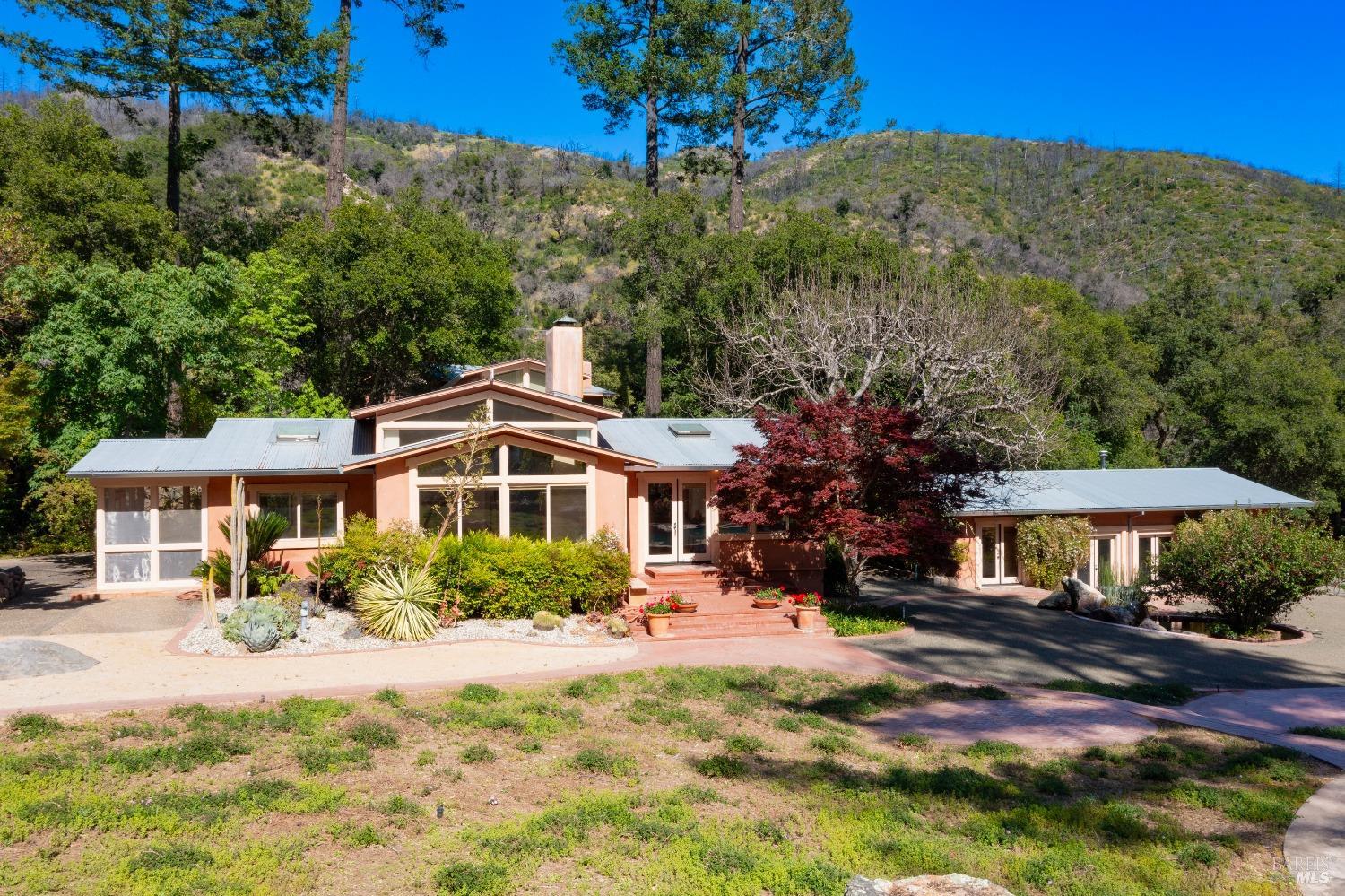 321 Dutch Henry Canyon Rd