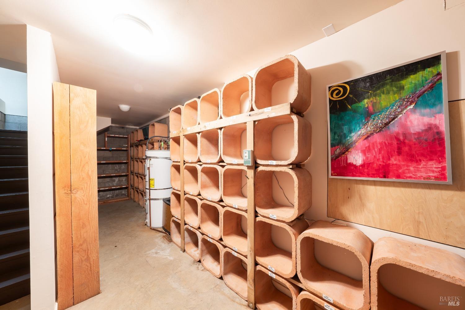 321 Dutch Henry Canyon Rd