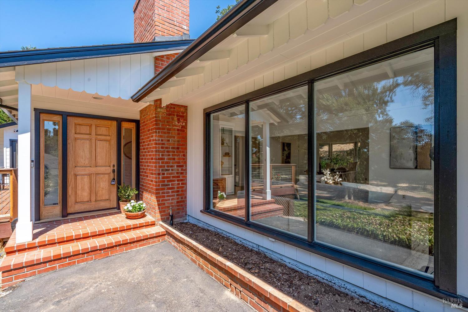 2143 Monticello Rd