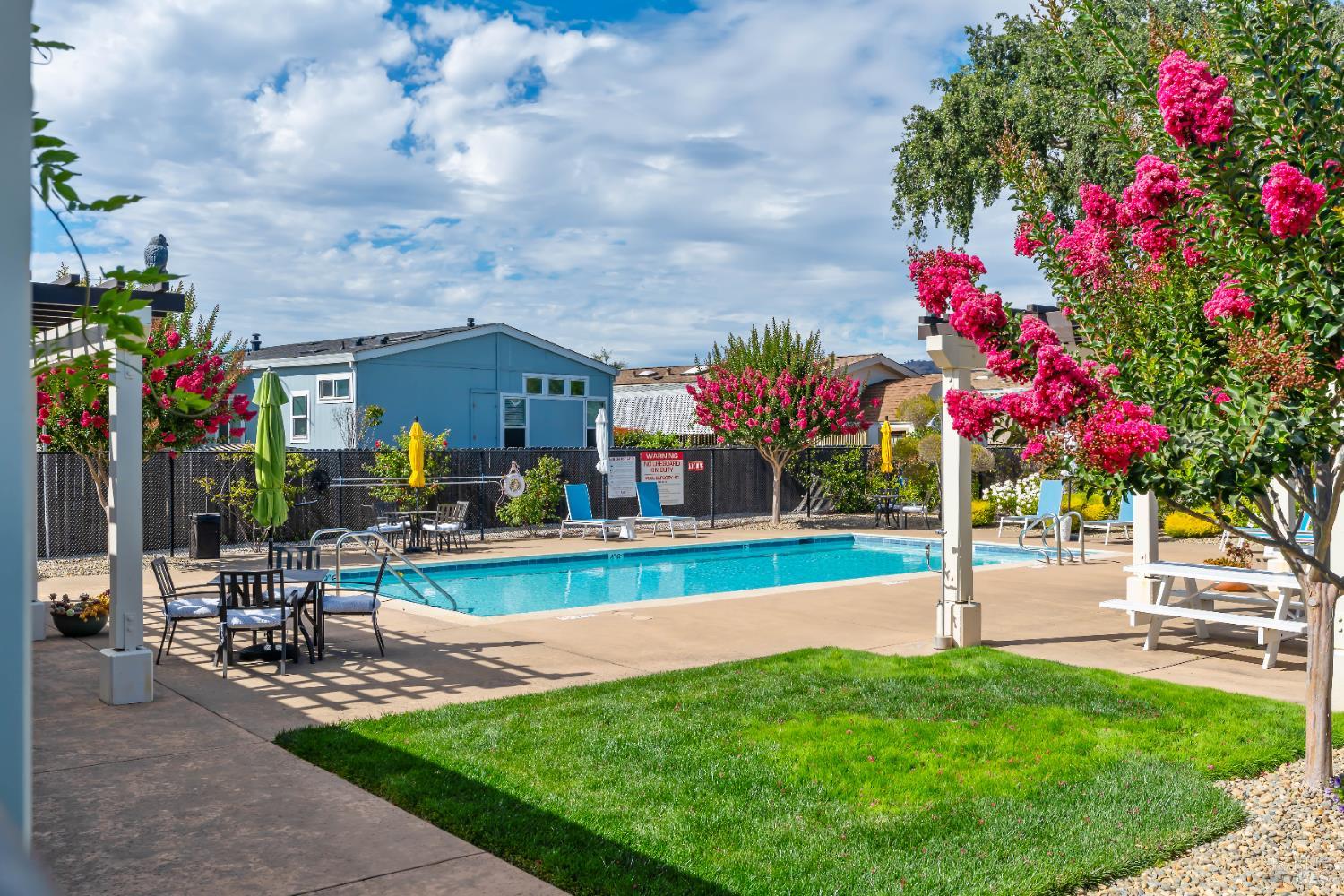 186 Sauterne Cir