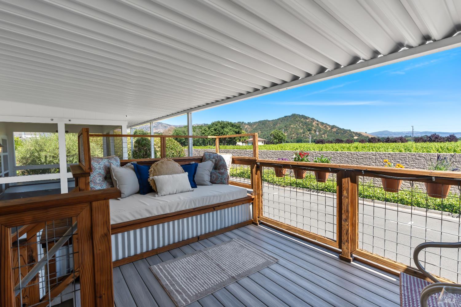 186 Sauterne Cir