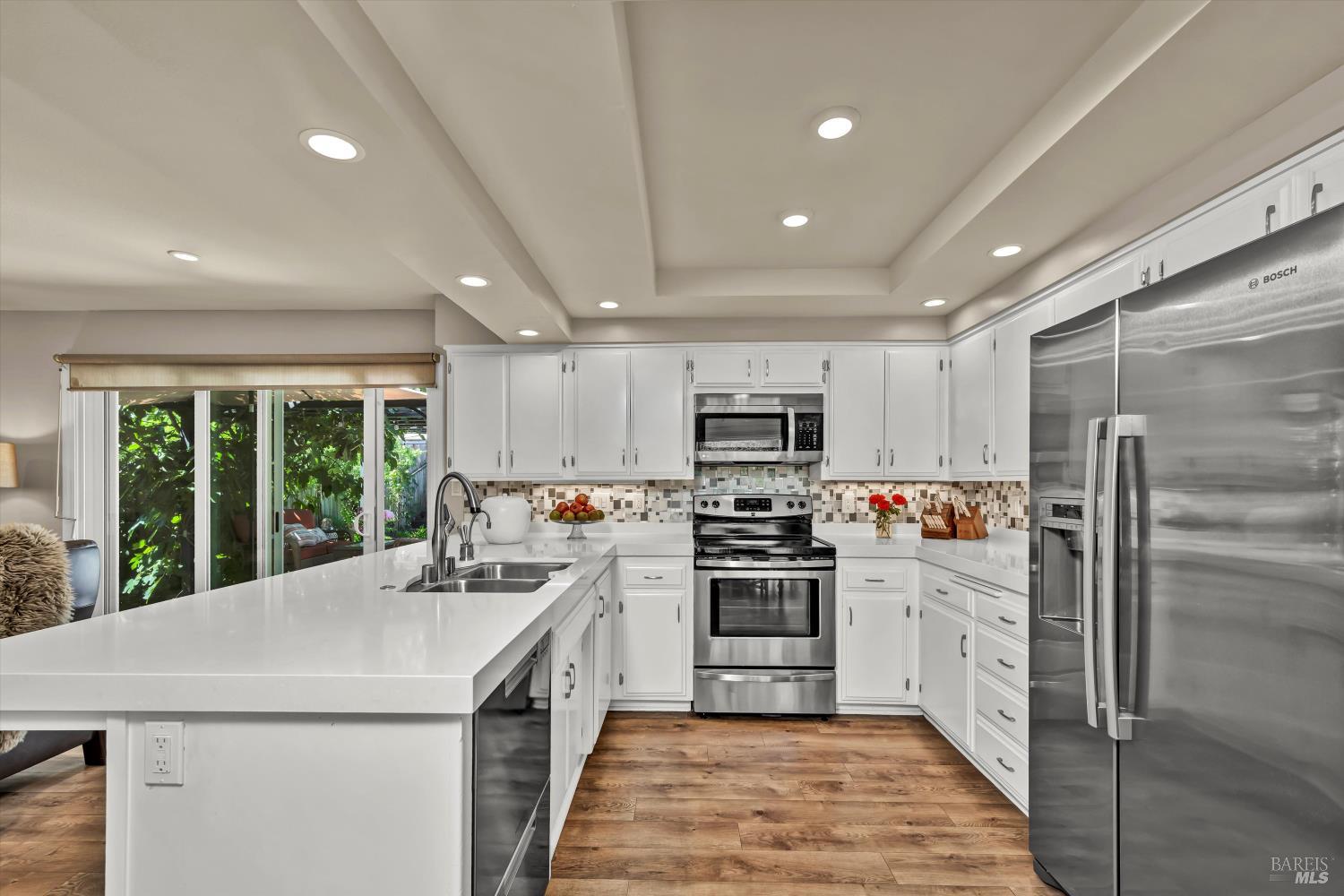 1183 Mountain View Cir