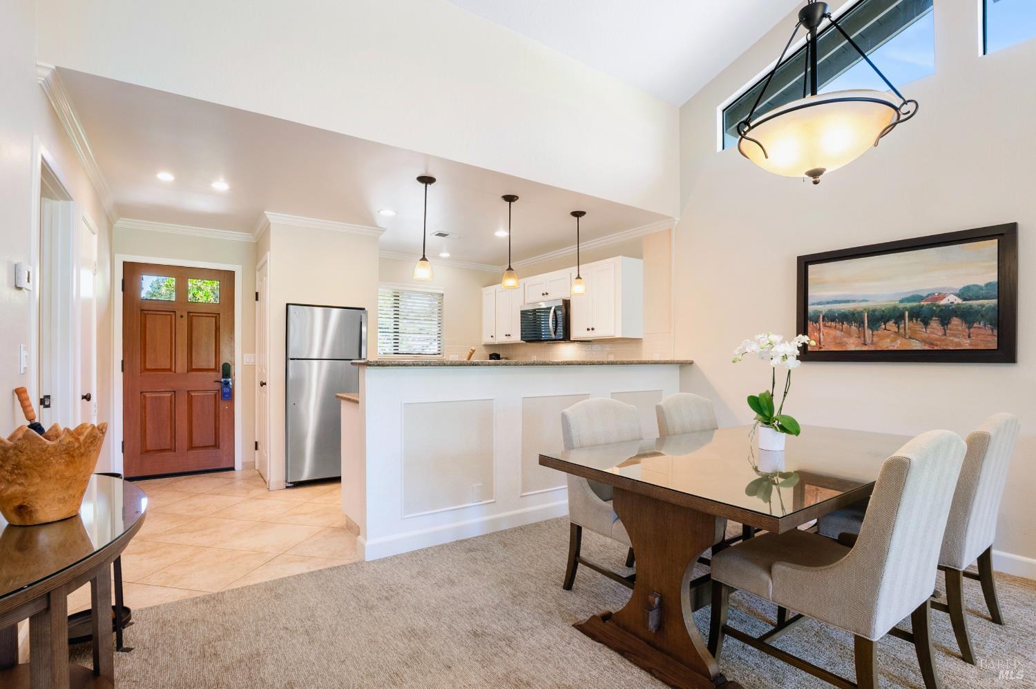 833 Augusta Cir