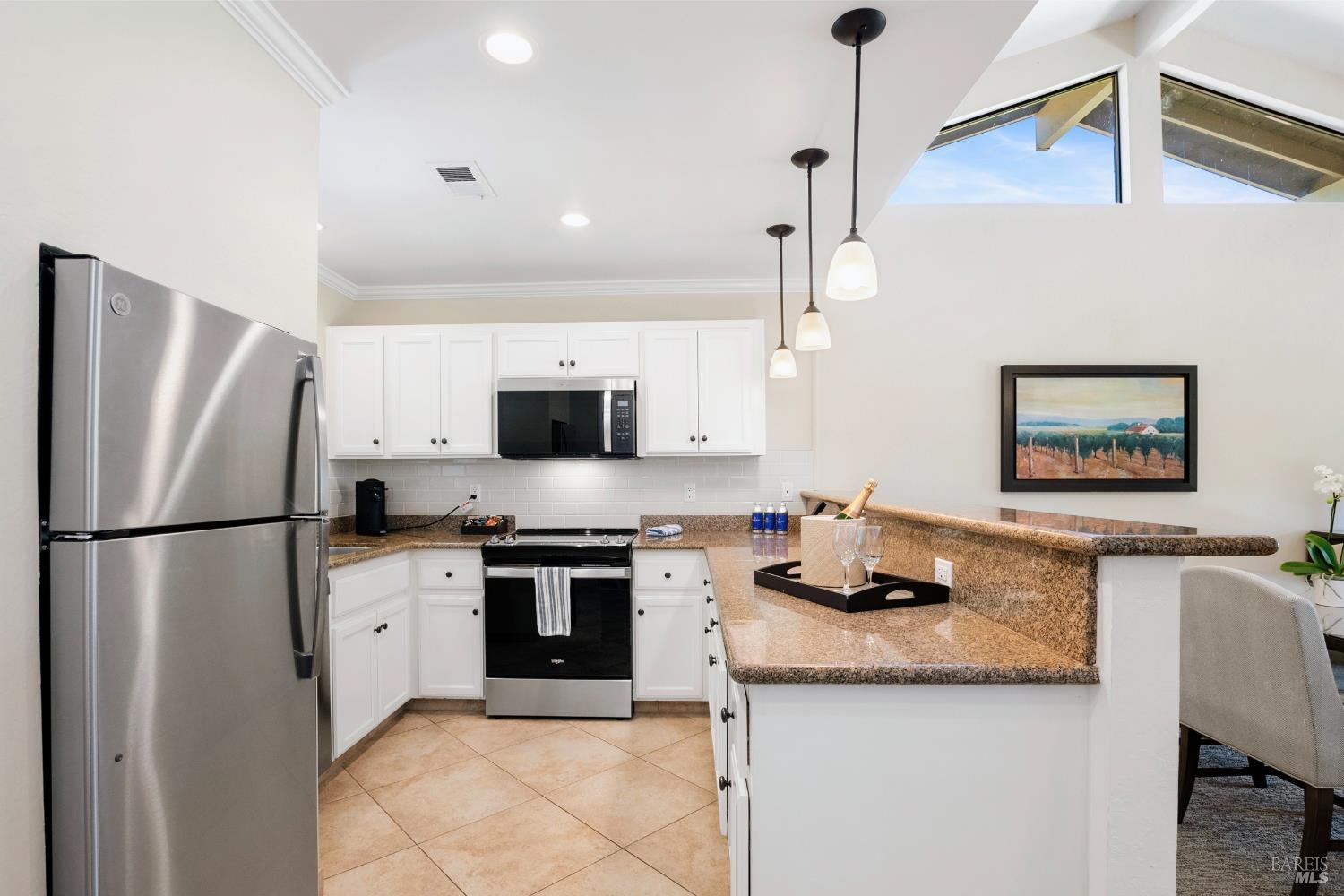 833 Augusta Cir