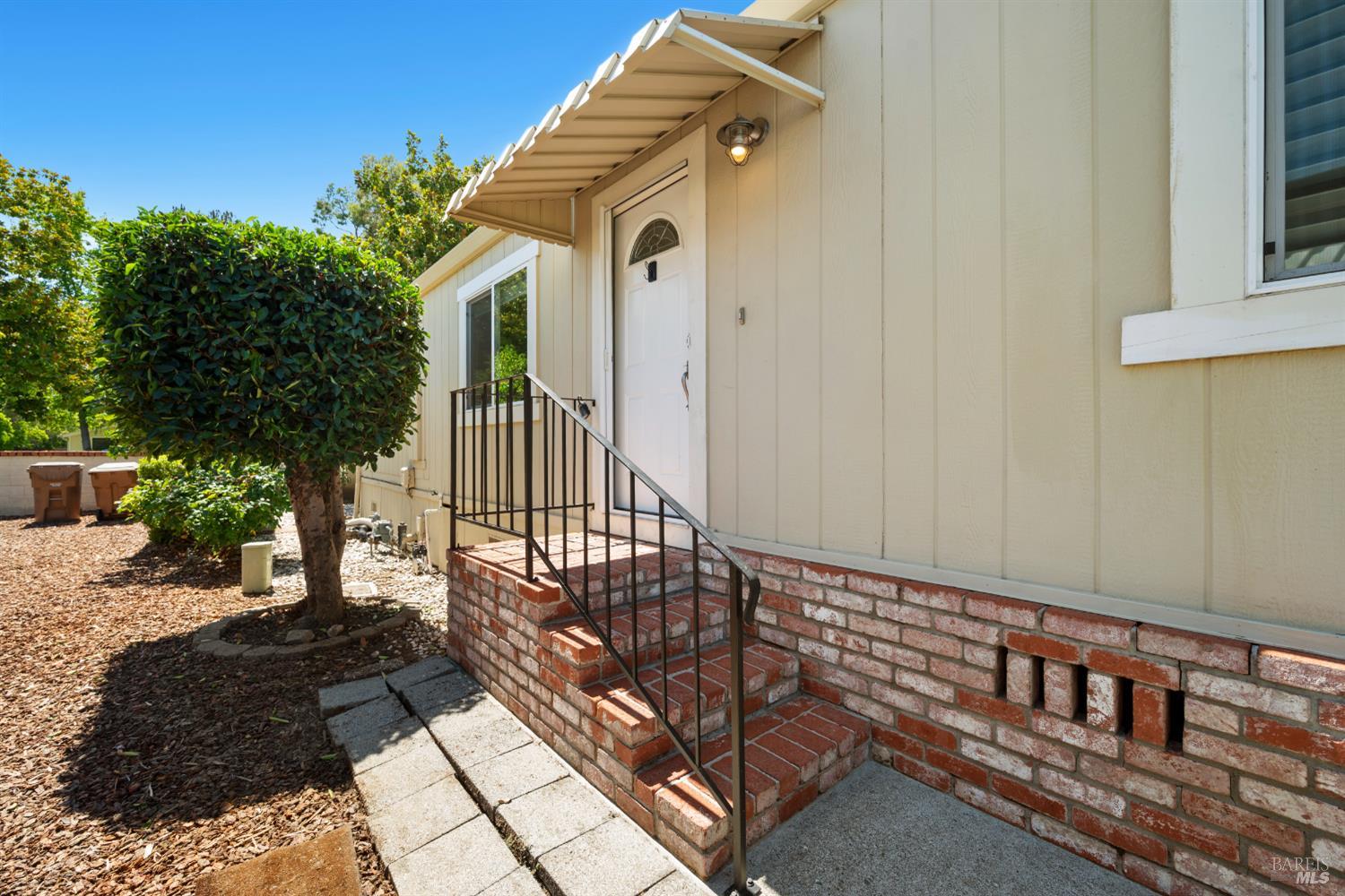 217 Bernadine Pl
