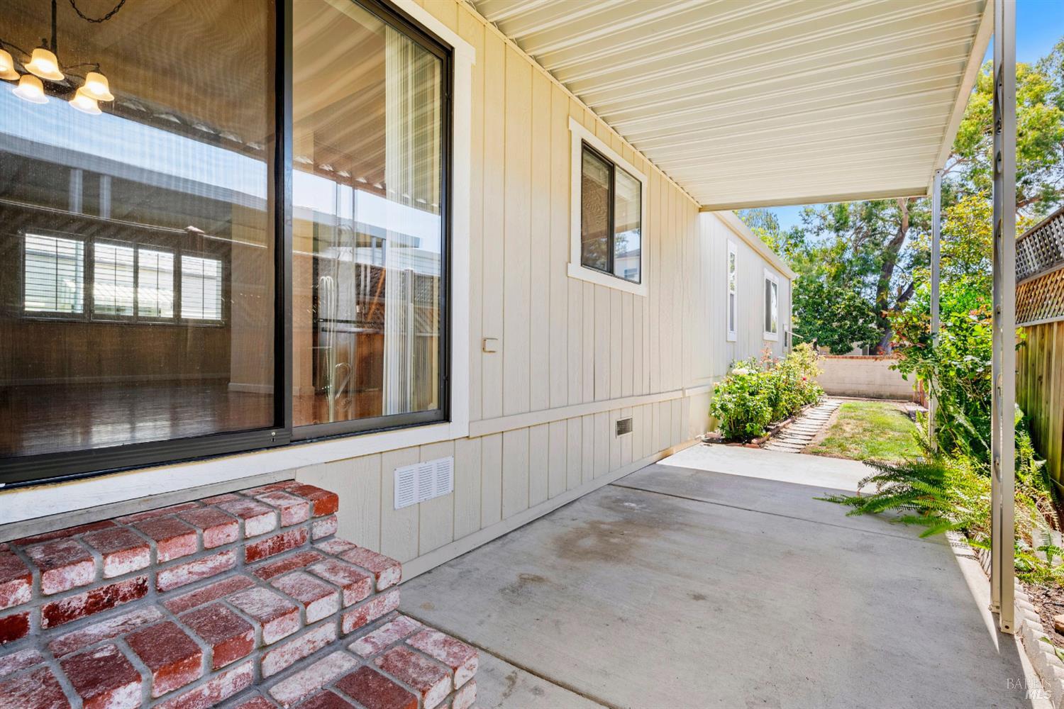 217 Bernadine Pl