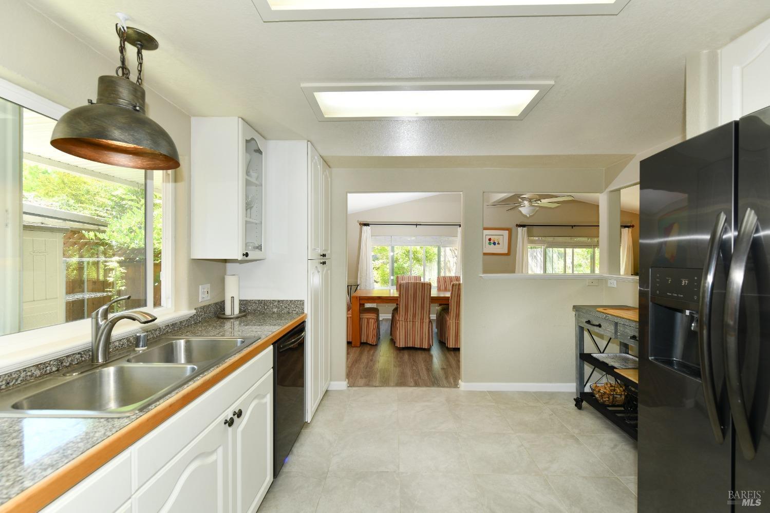 4 La Canada Ct