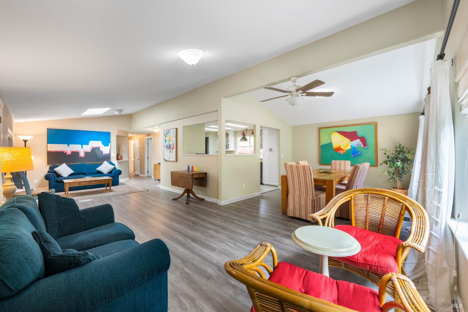 4 La Canada Ct