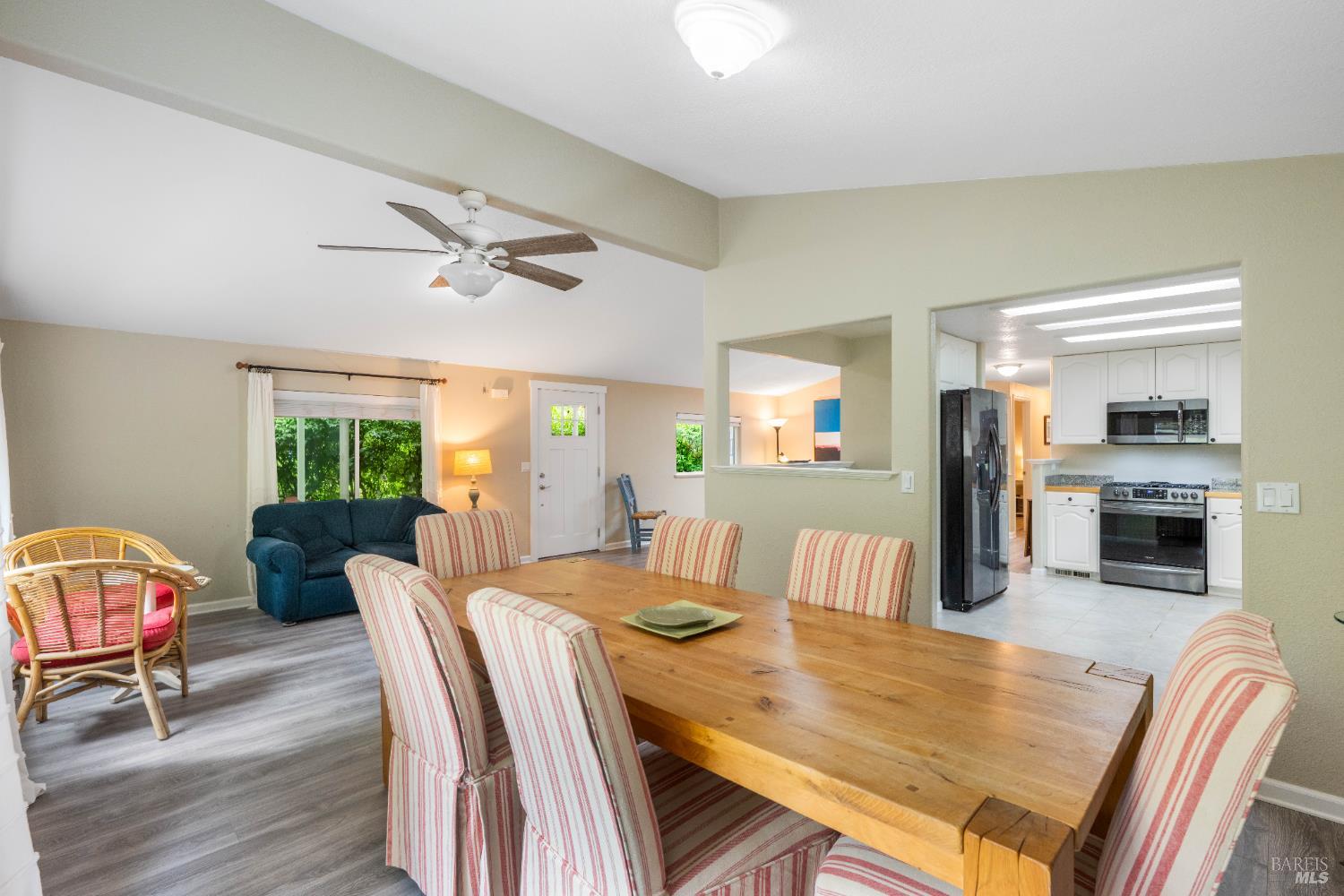 4 La Canada Ct