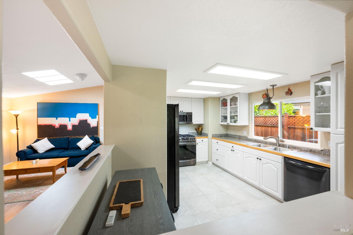 4 La Canada Ct