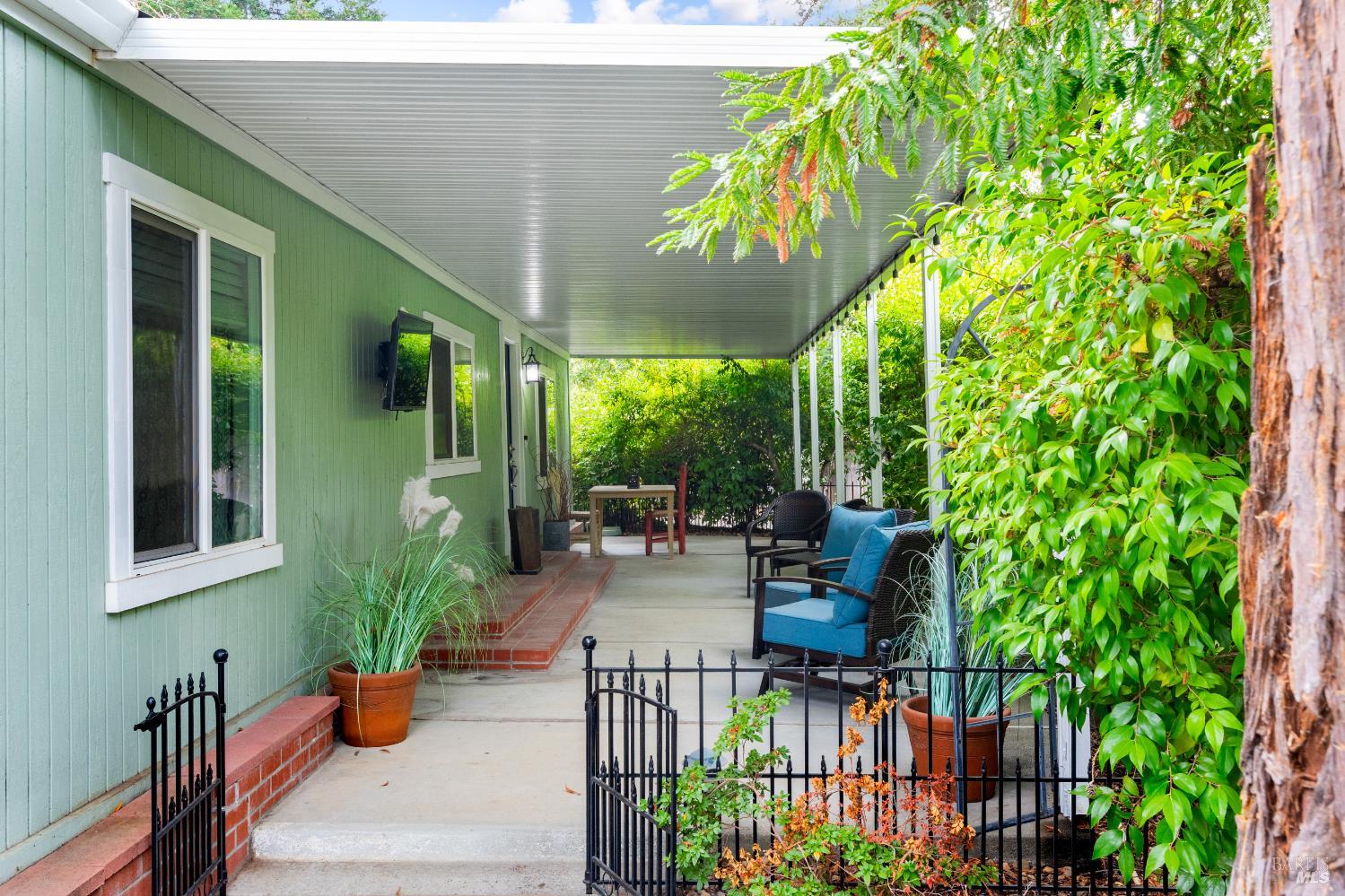 4 La Canada Ct