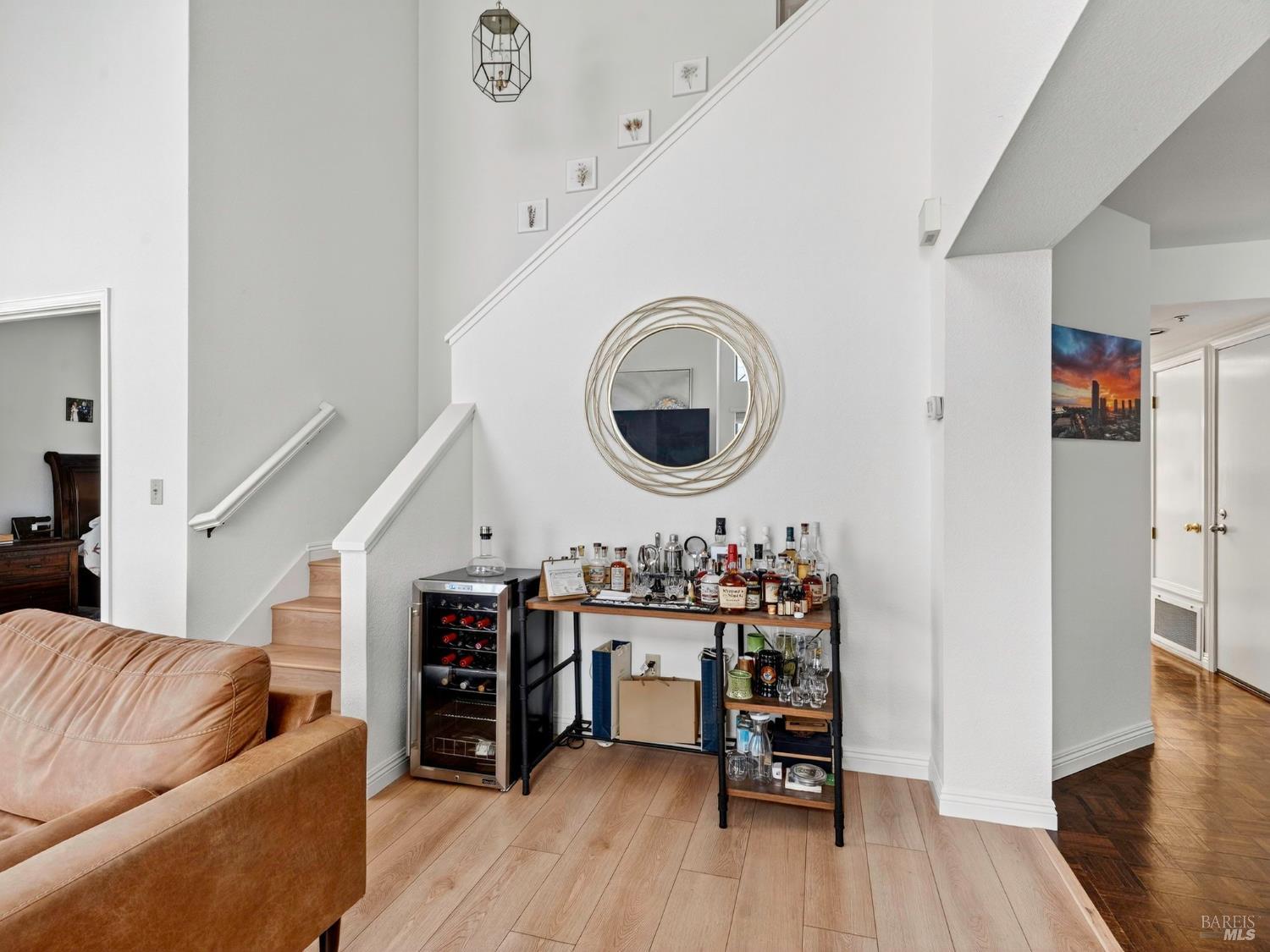22 Valley West Cir