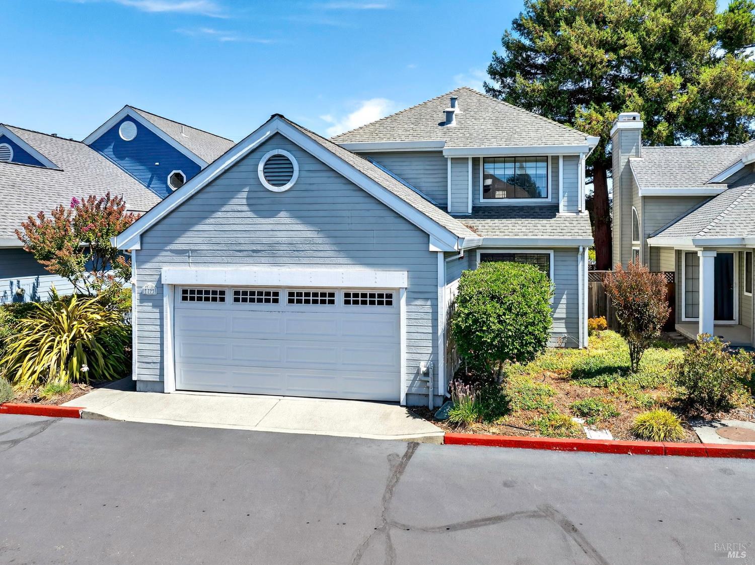 22 Valley West Cir