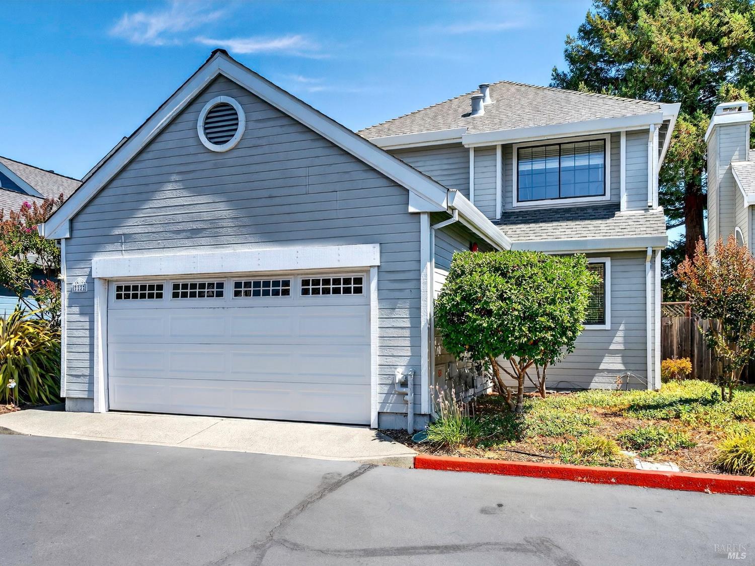 22 Valley West Cir