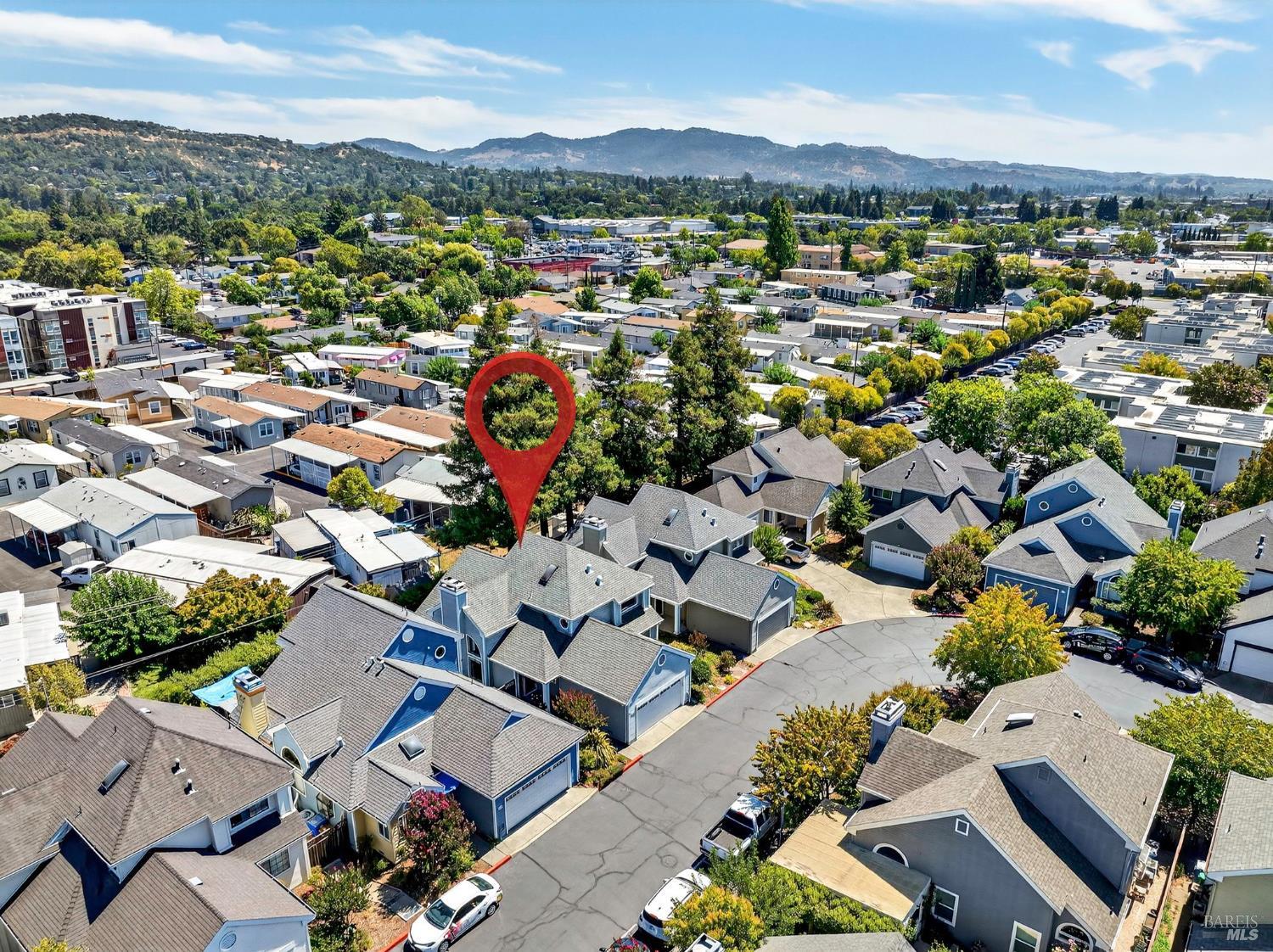 22 Valley West Cir