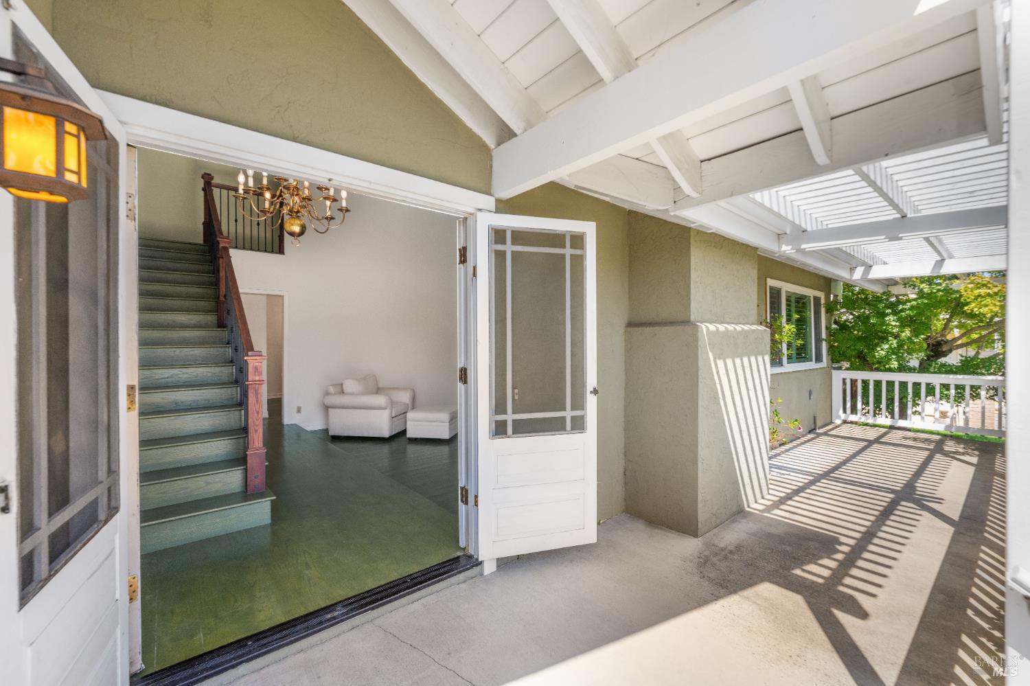 3337 Kensington Cir