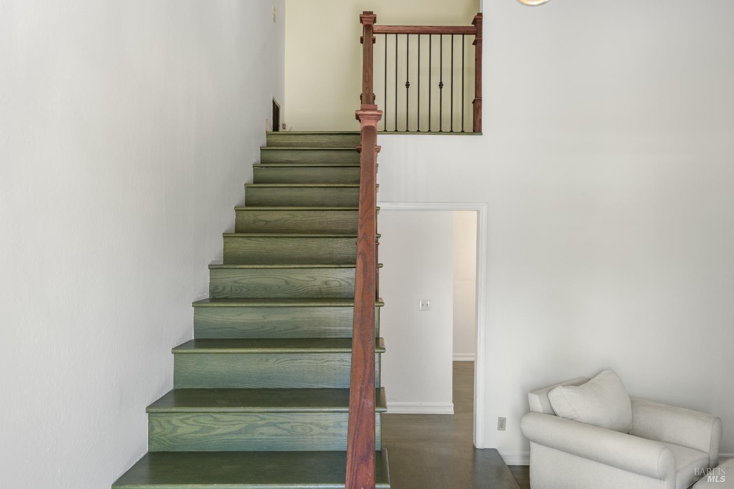 3337 Kensington Cir