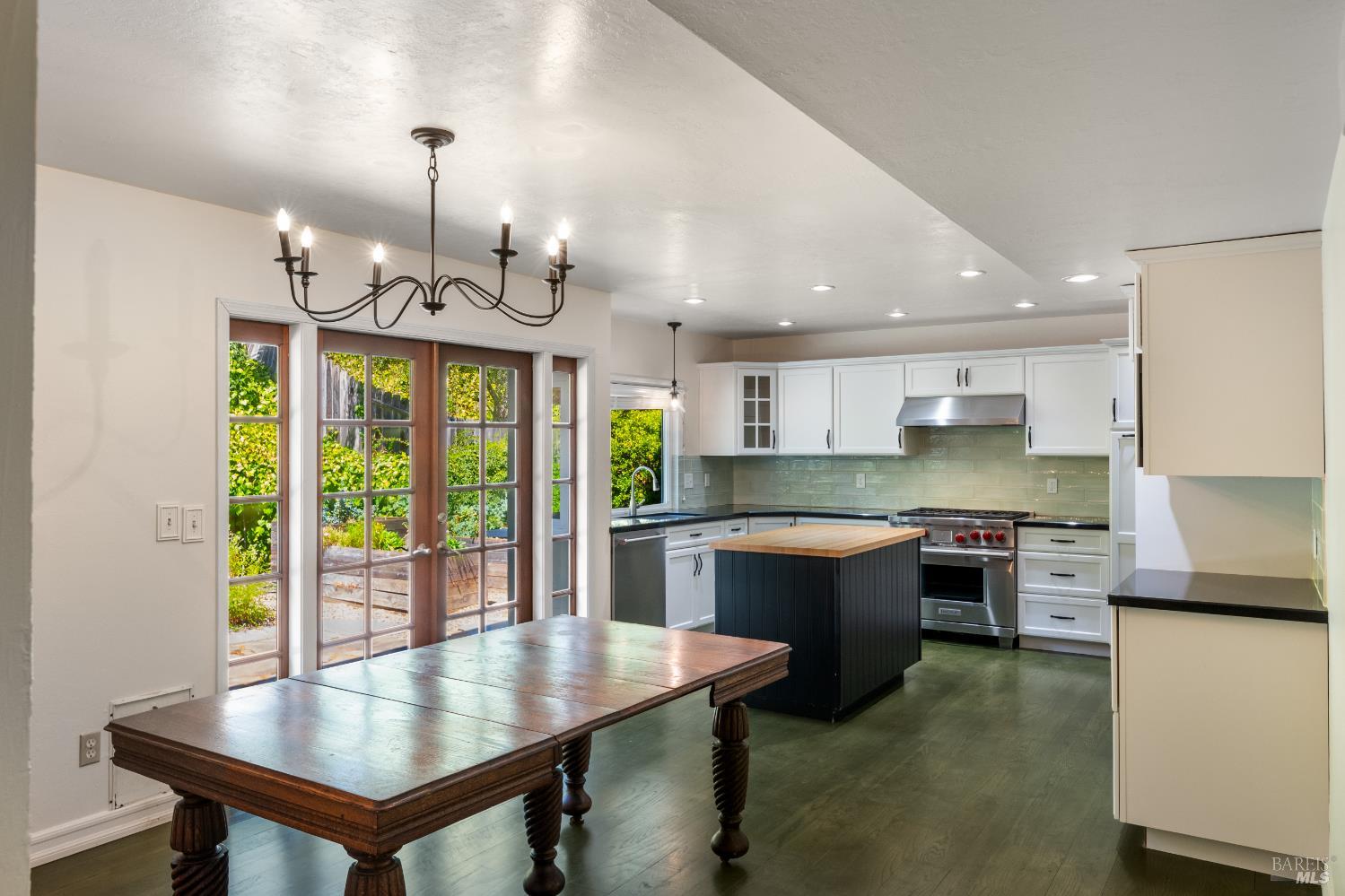 3337 Kensington Cir