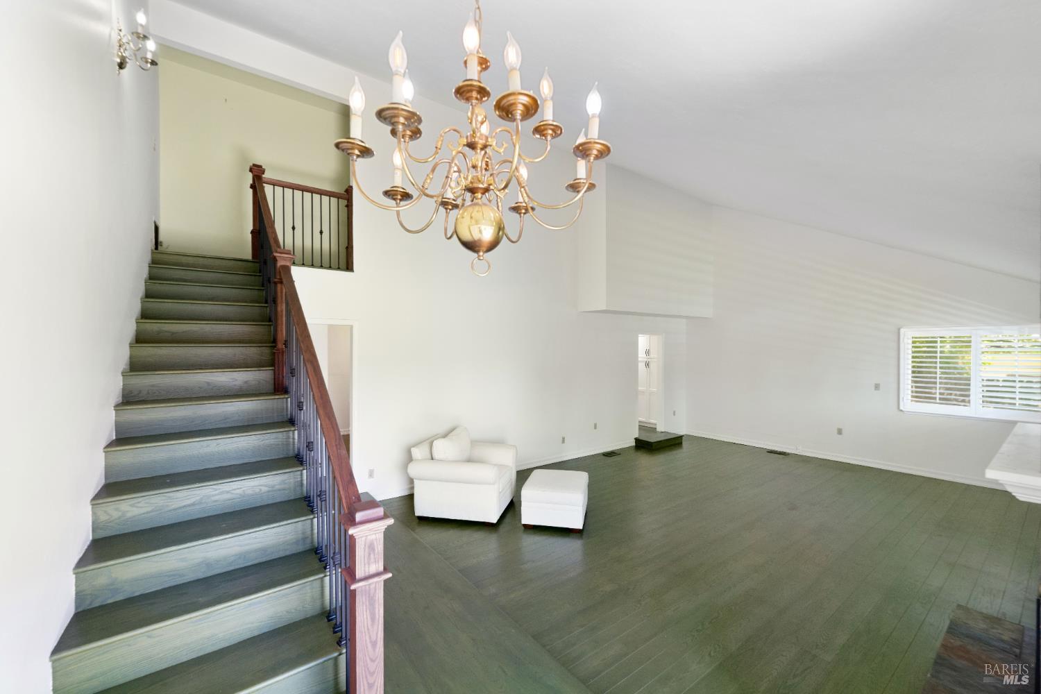 3337 Kensington Cir