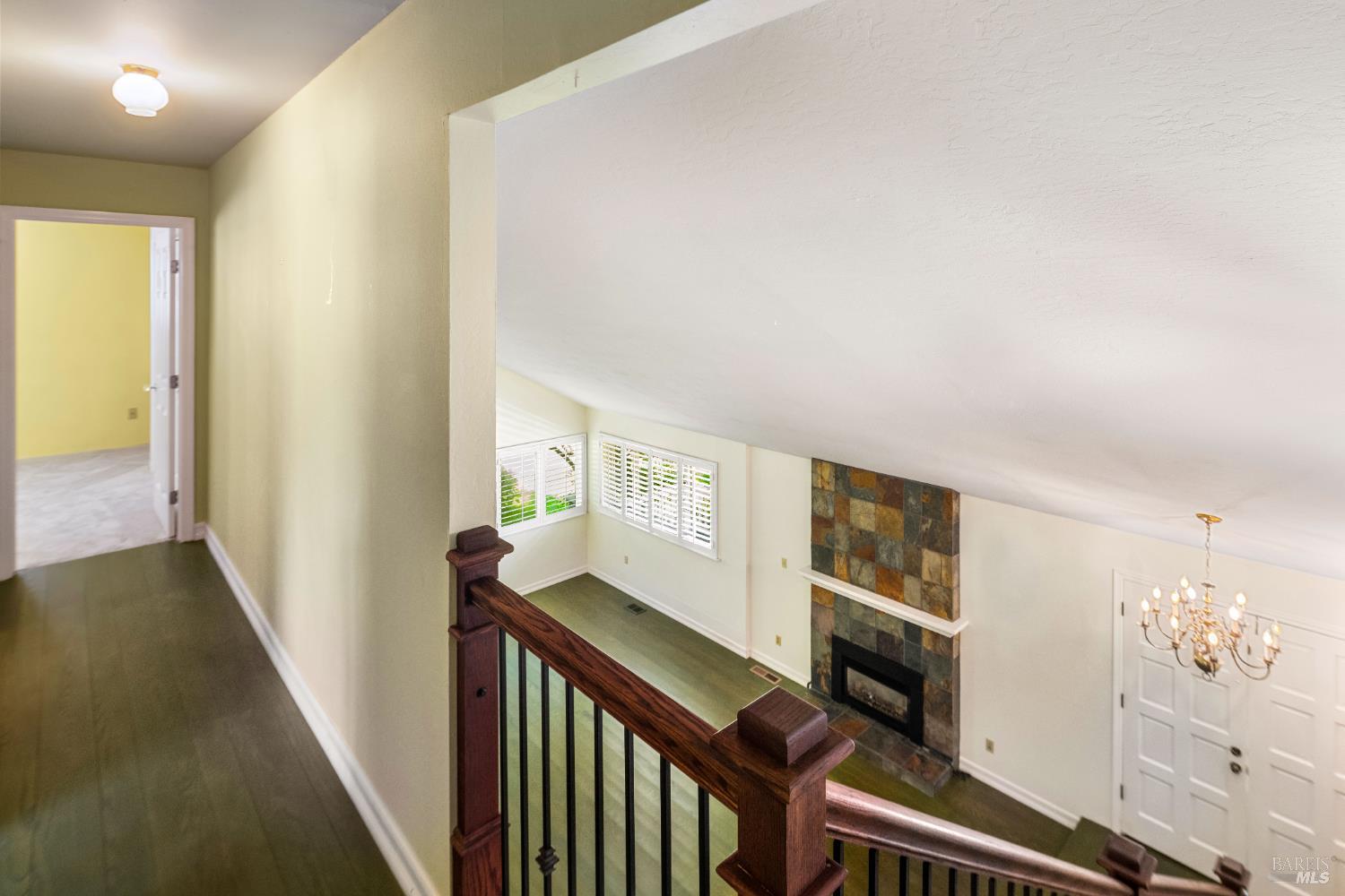 3337 Kensington Cir