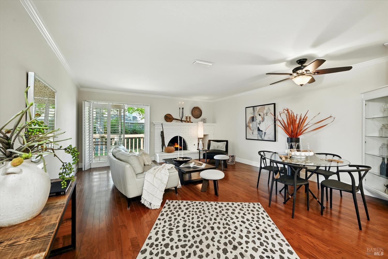 152 Vineyard Cir
