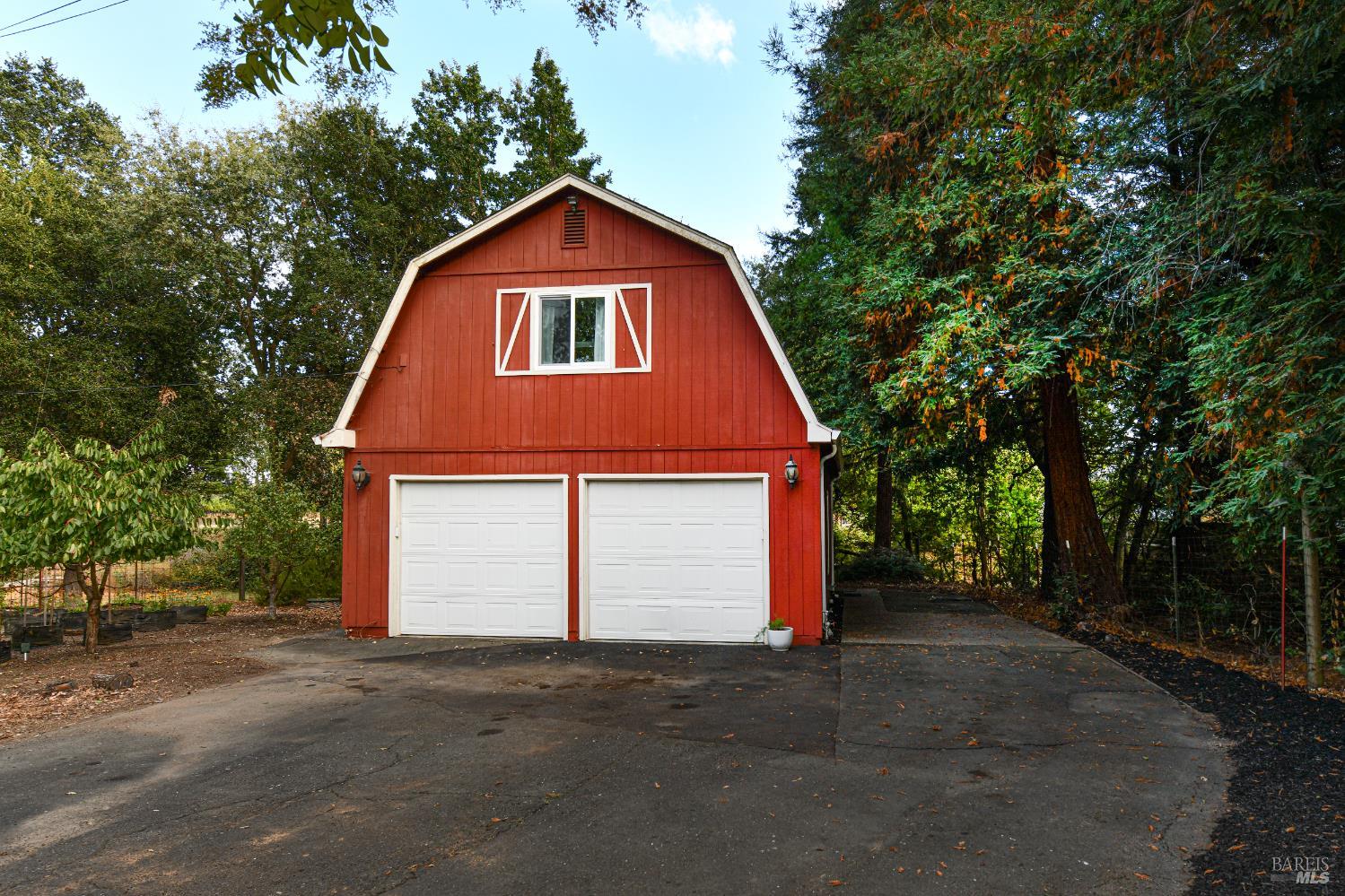 2090 Big Ranch Rd