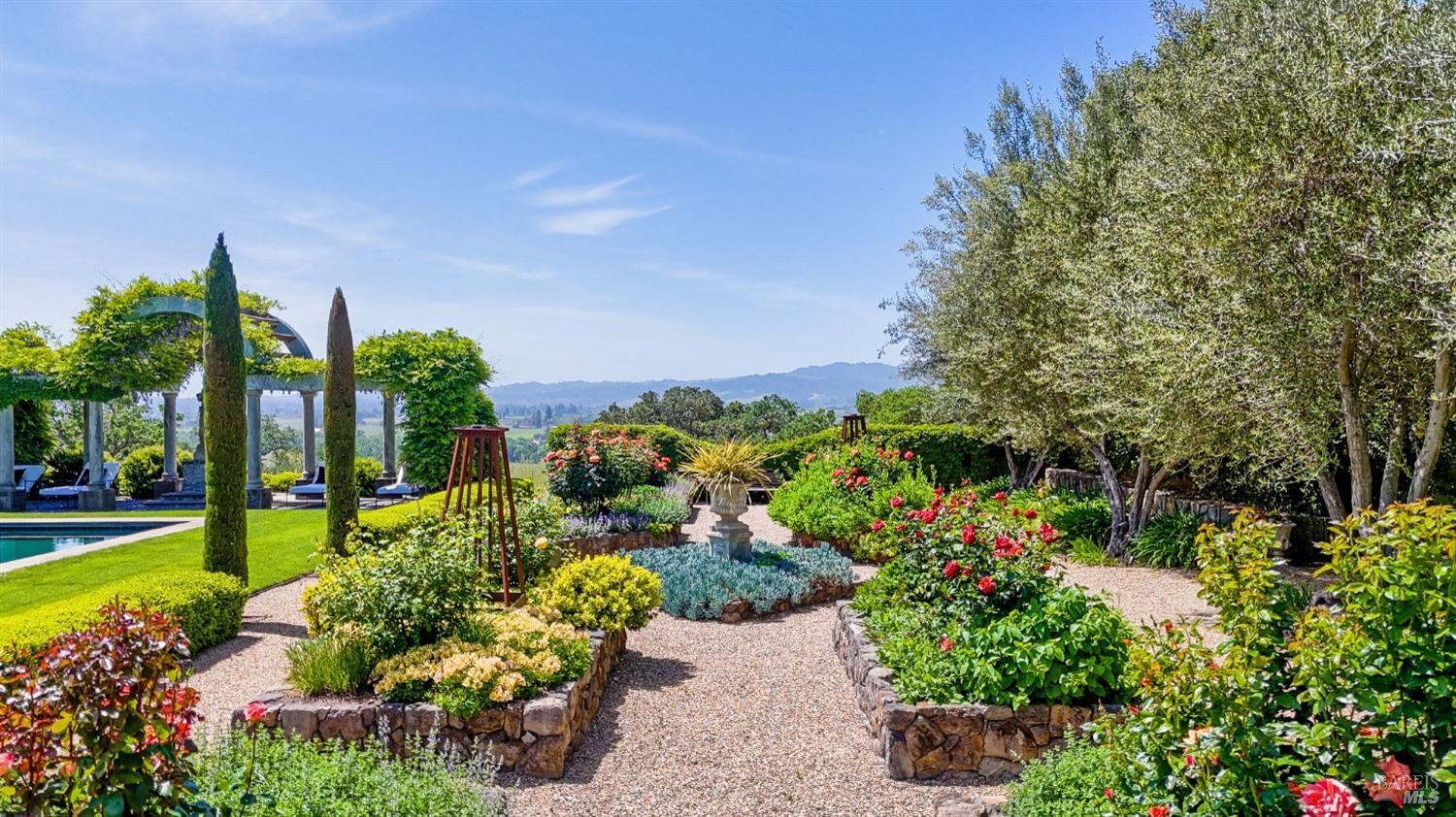 5000 Silverado Trl Unit: