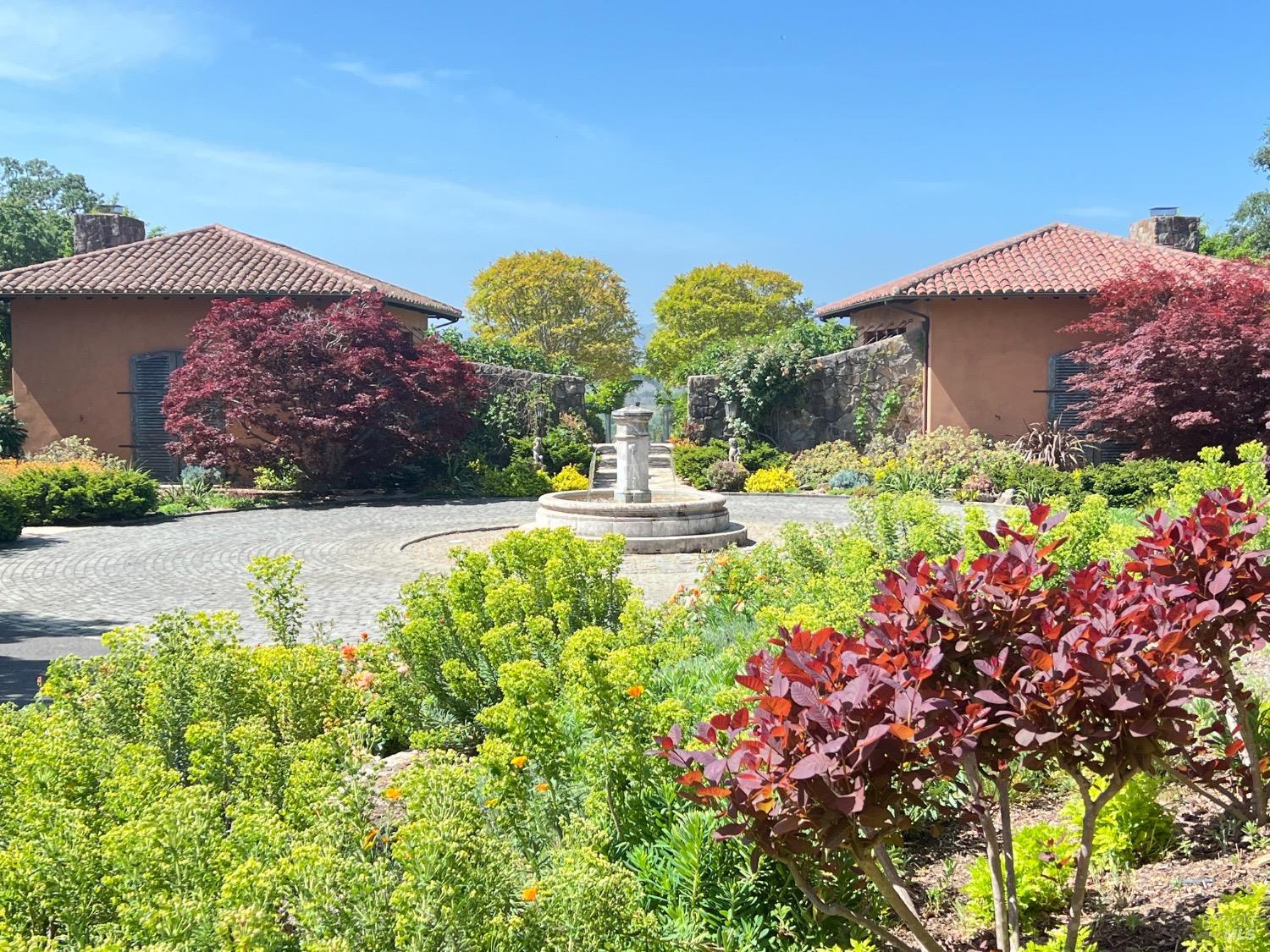 5000 Silverado Trl Unit: