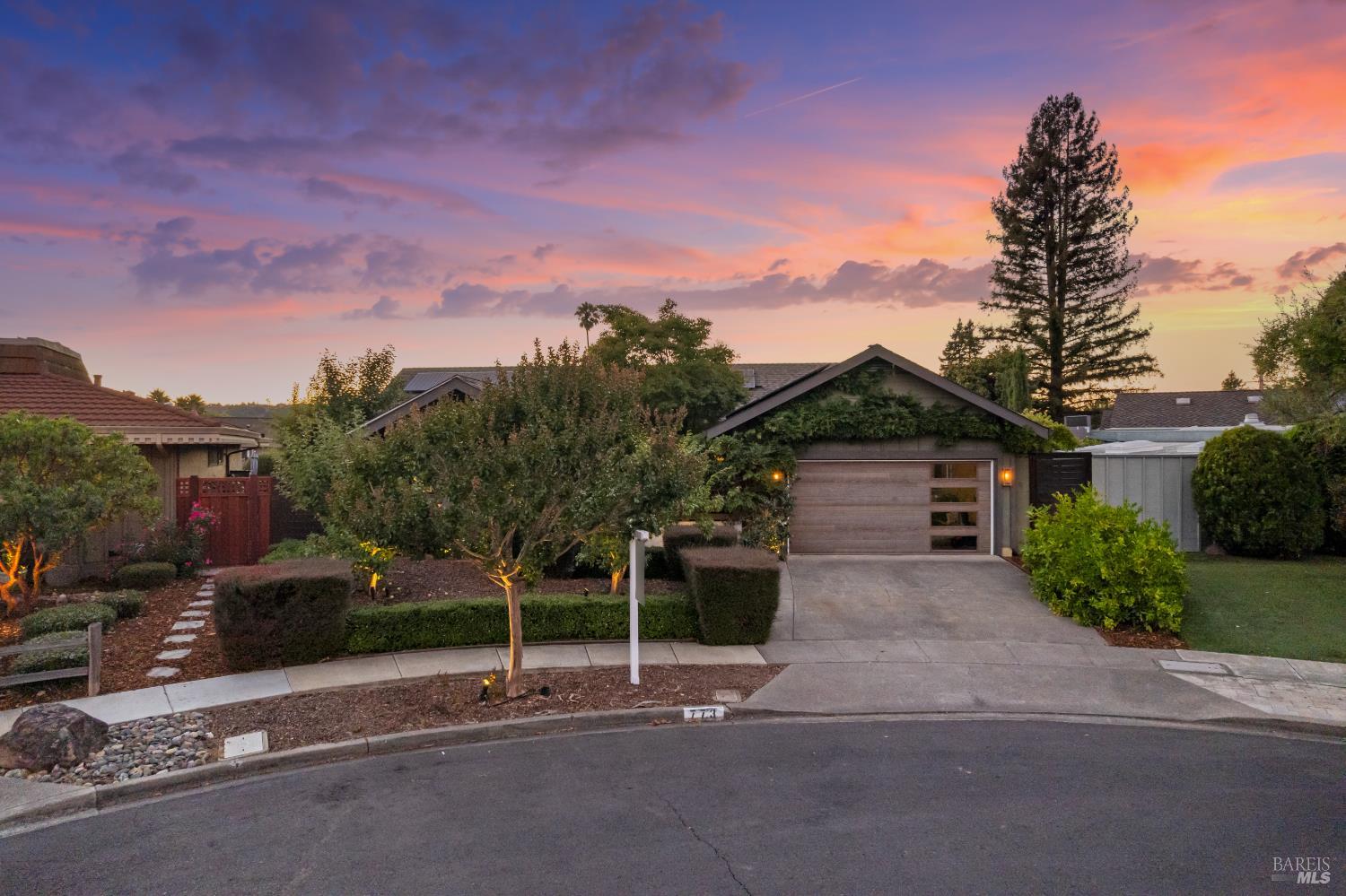 773 Magellan Way
