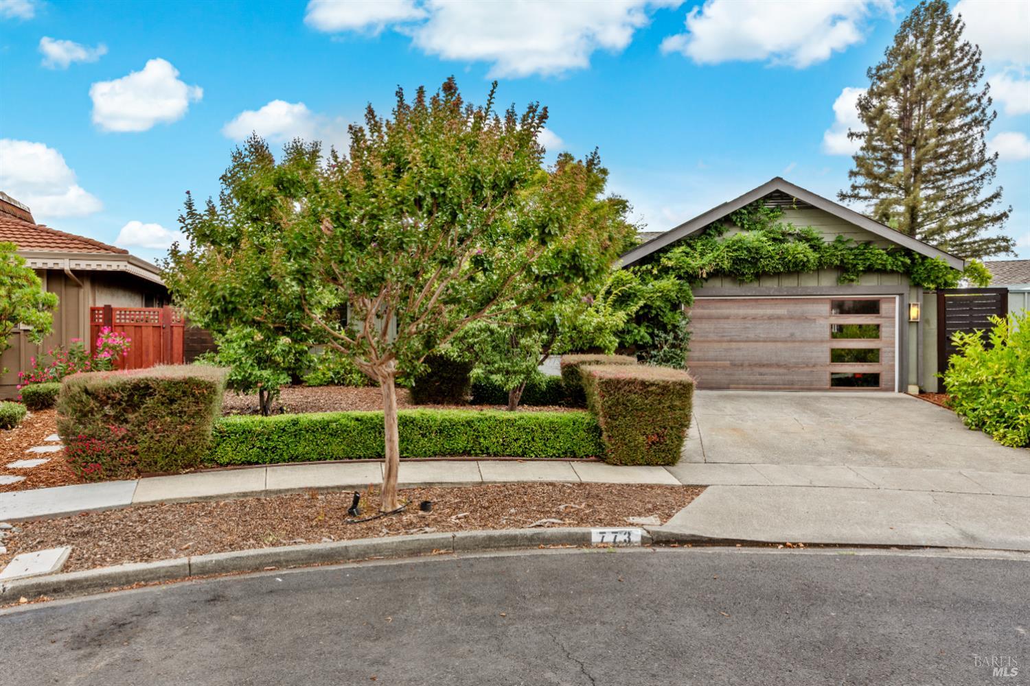 773 Magellan Way