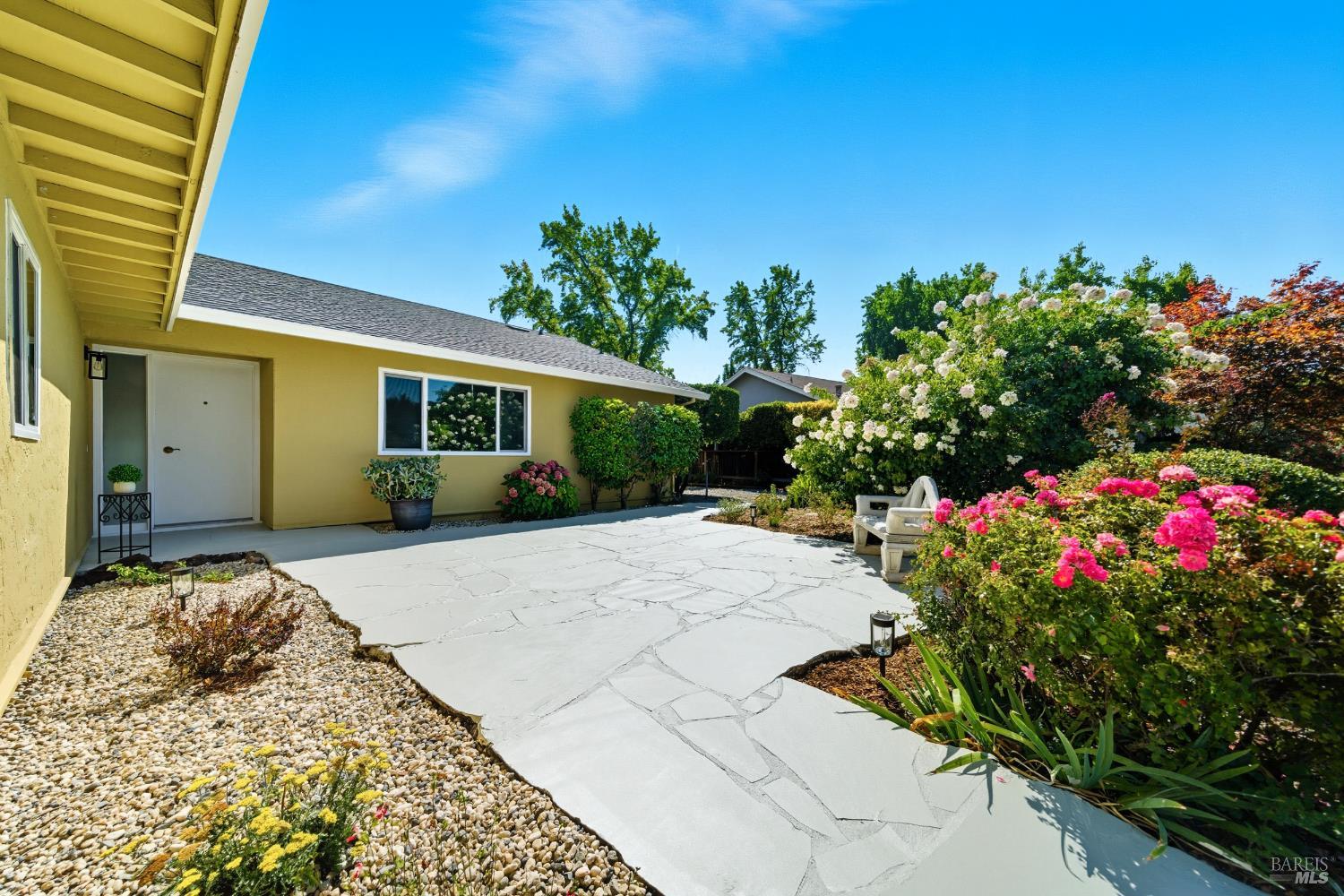100 Temelec Cir