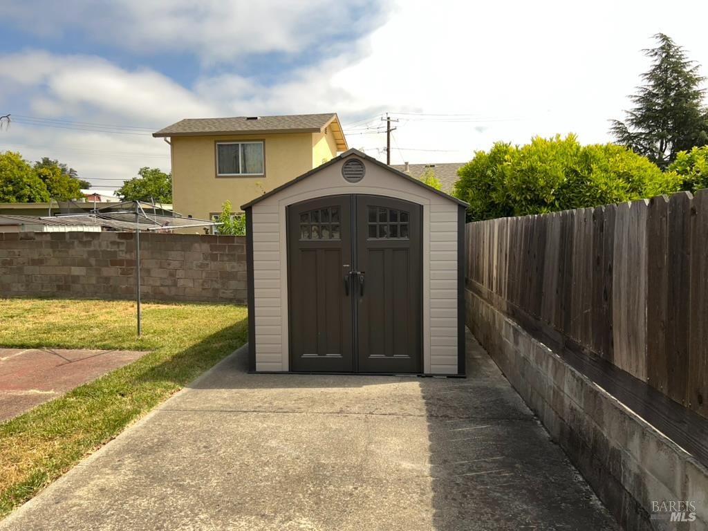 1604 Verna Dr