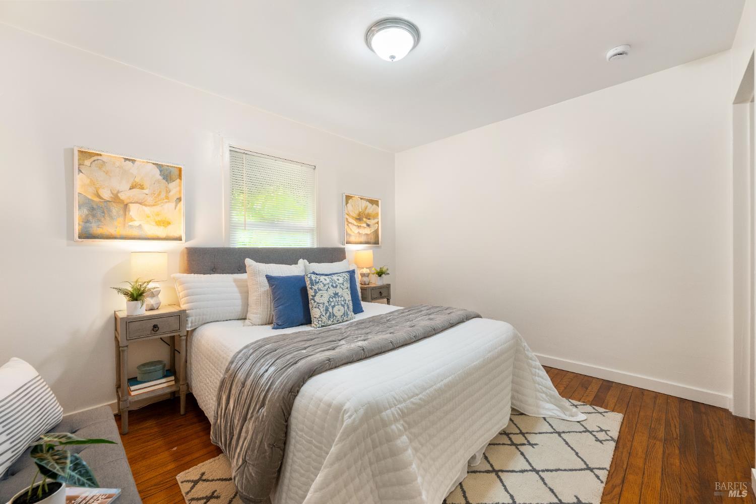 72 Bellevue Ave