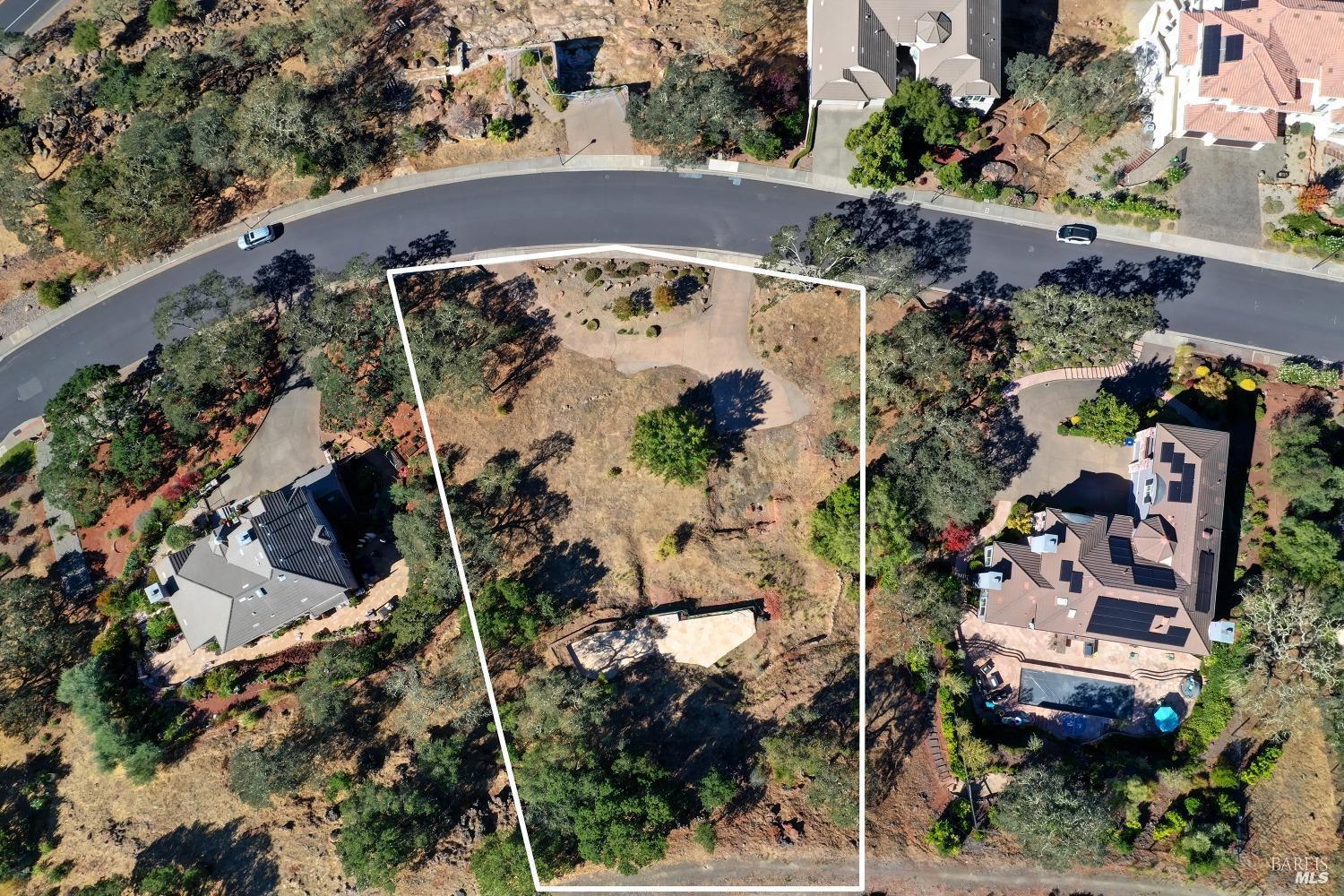 1166 Castle Oaks Dr