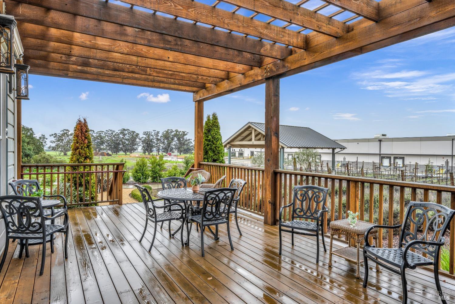 129 Devlin Rd