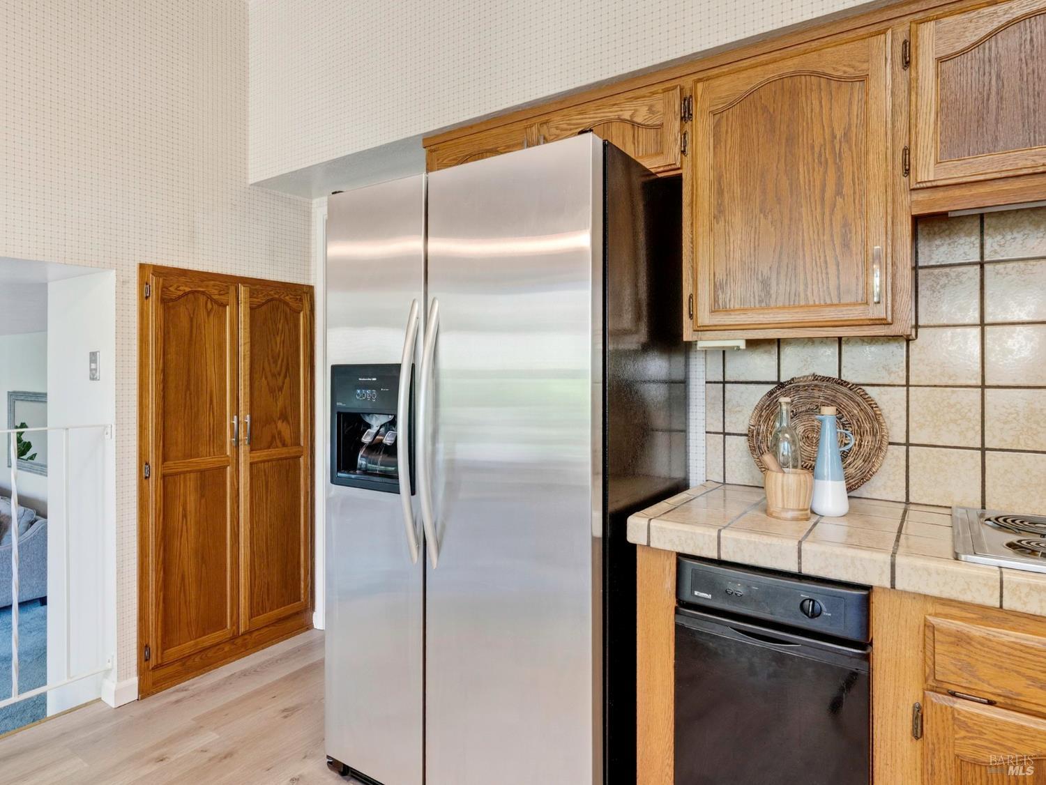 236 Skylark Way