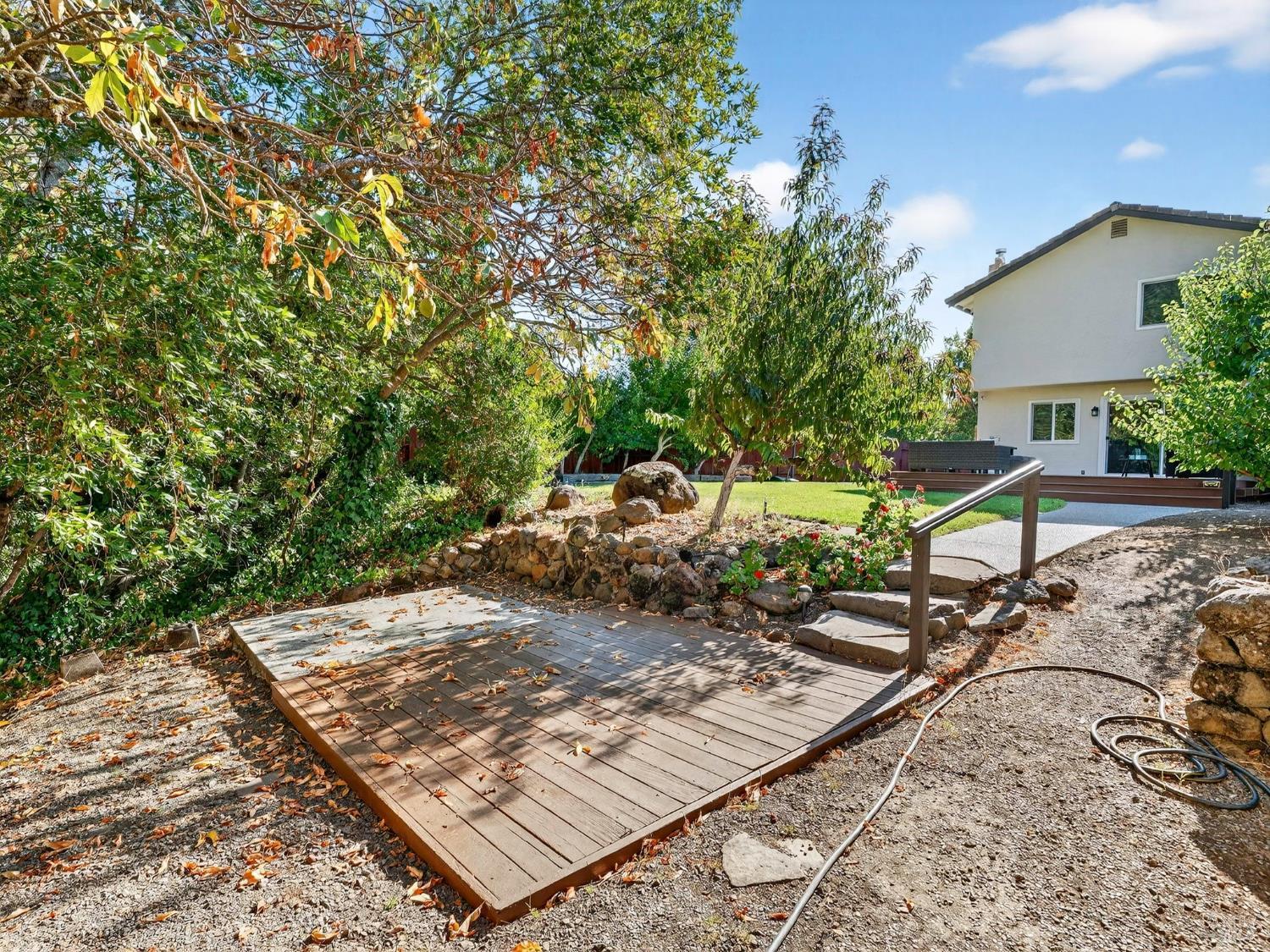 236 Skylark Way
