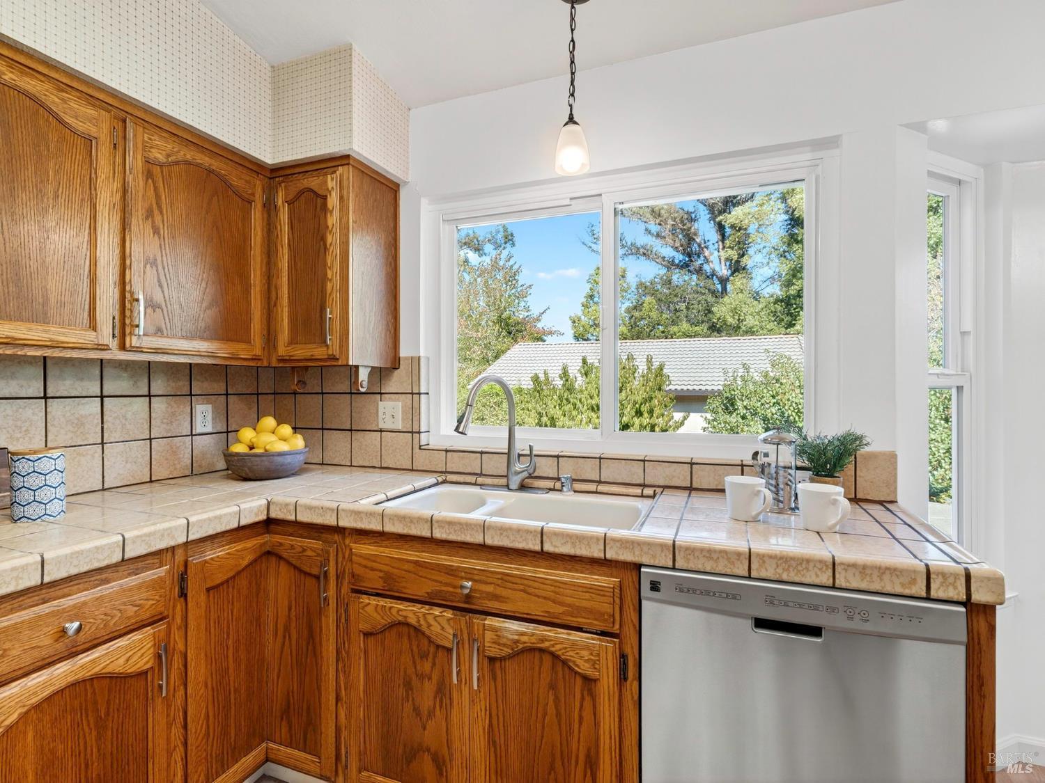 236 Skylark Way