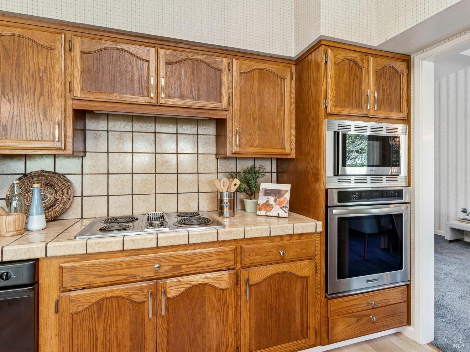 236 Skylark Way