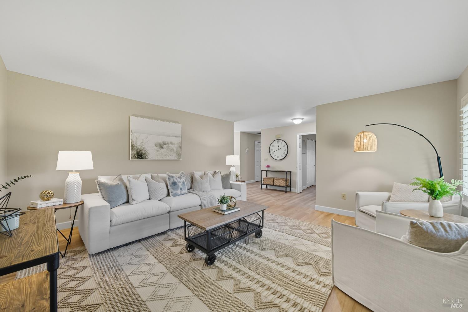 100 Vineyard Cir