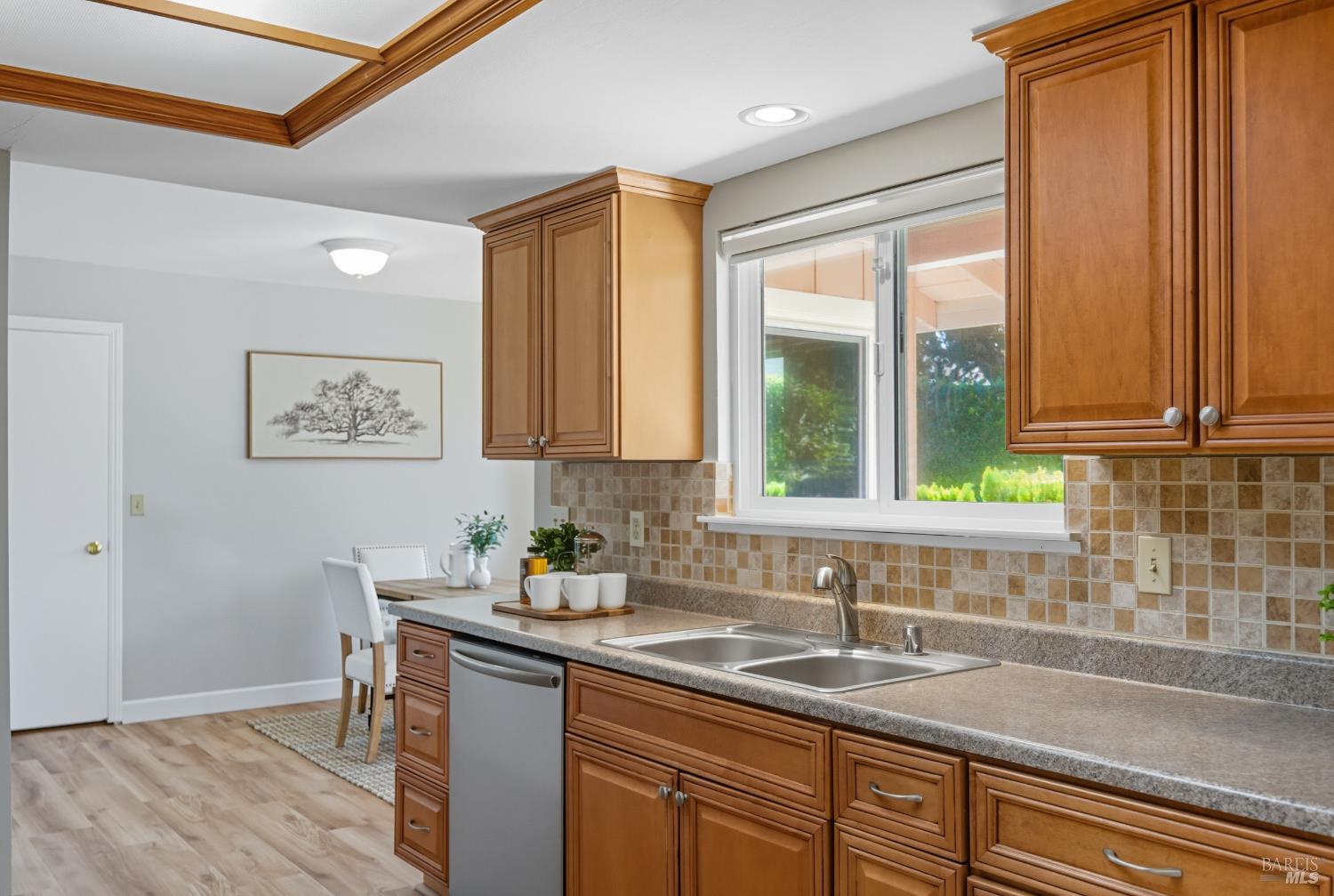 100 Vineyard Cir