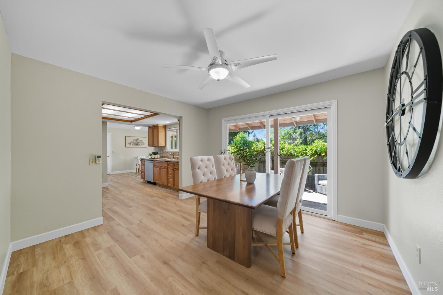 100 Vineyard Cir