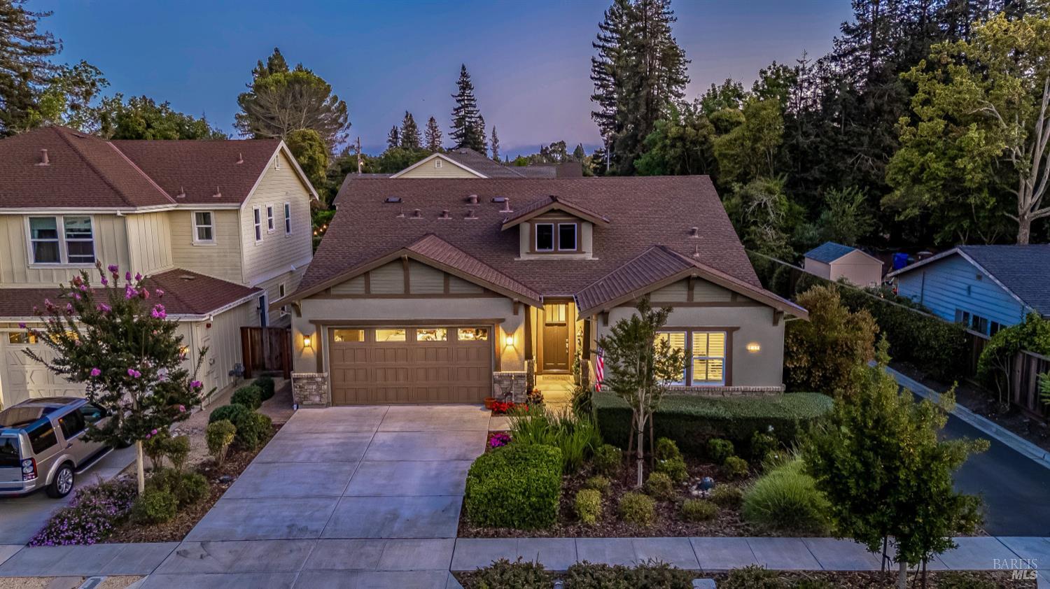 2067 Morlan Dr