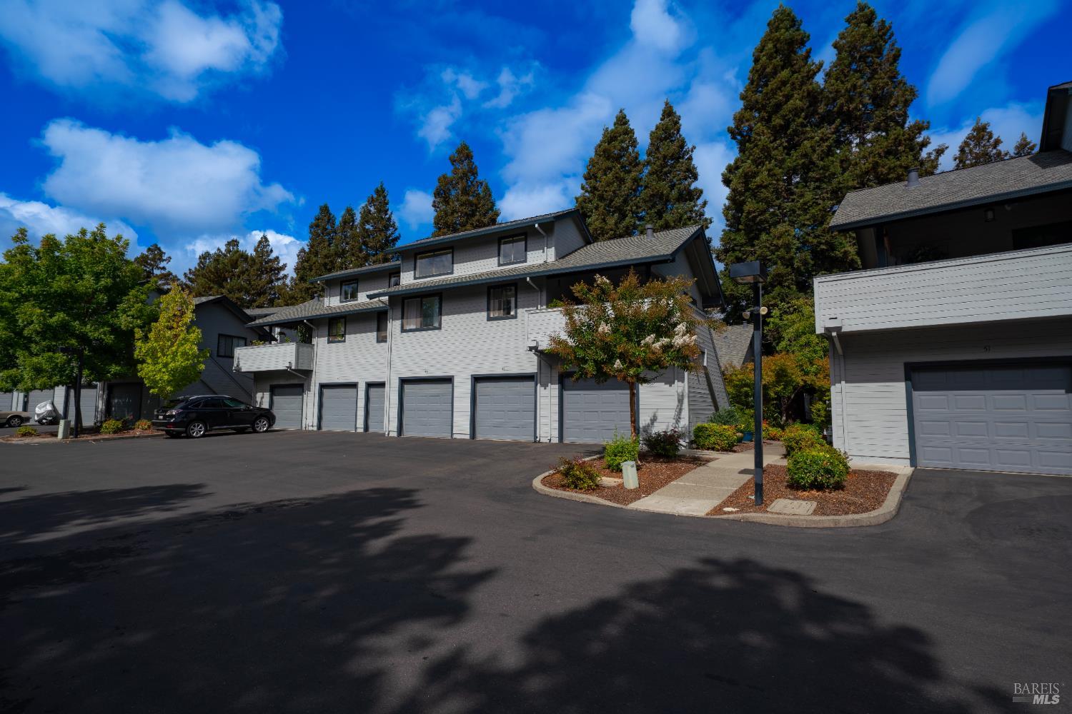 48 Village Pkwy