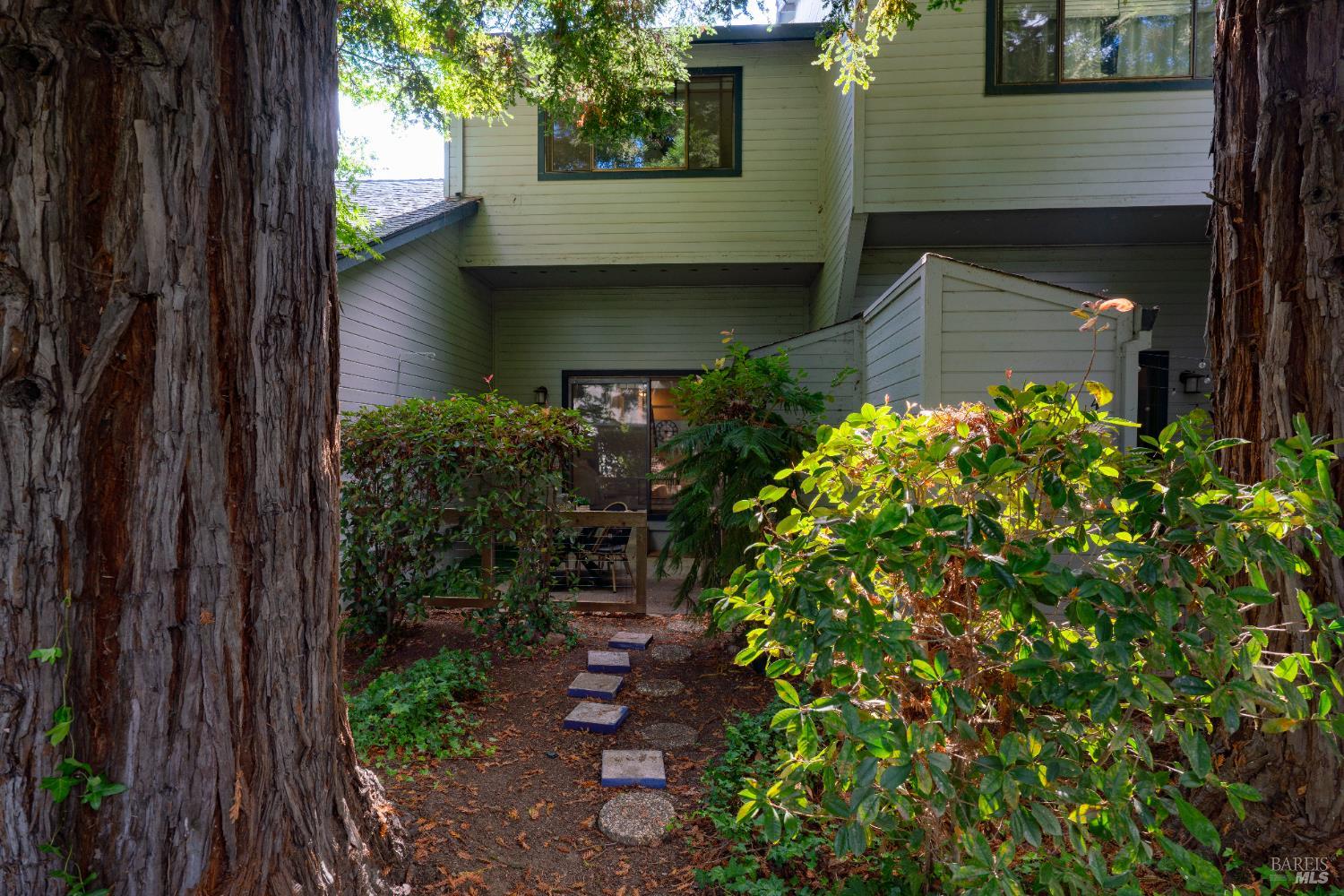48 Village Pkwy