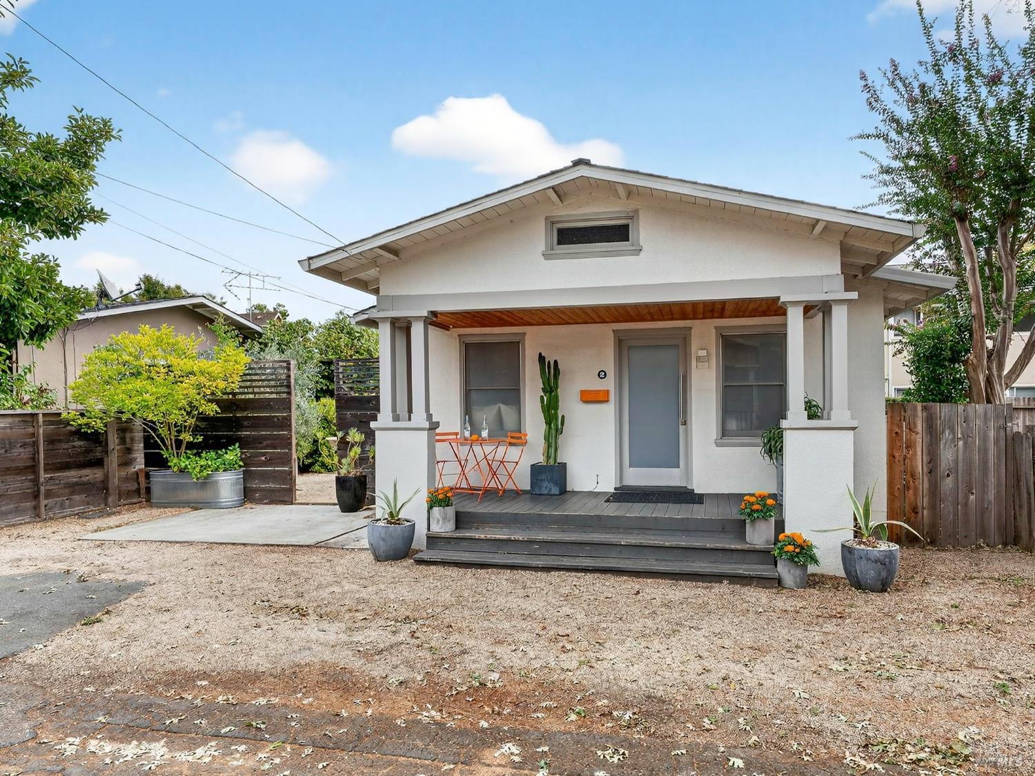 2 Bulson Ct
