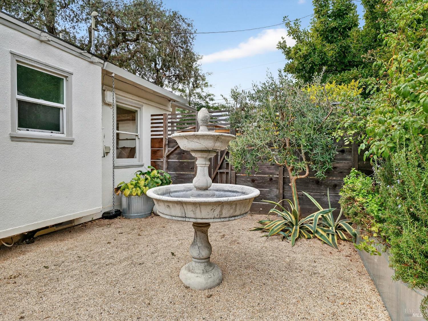 2 Bulson Ct